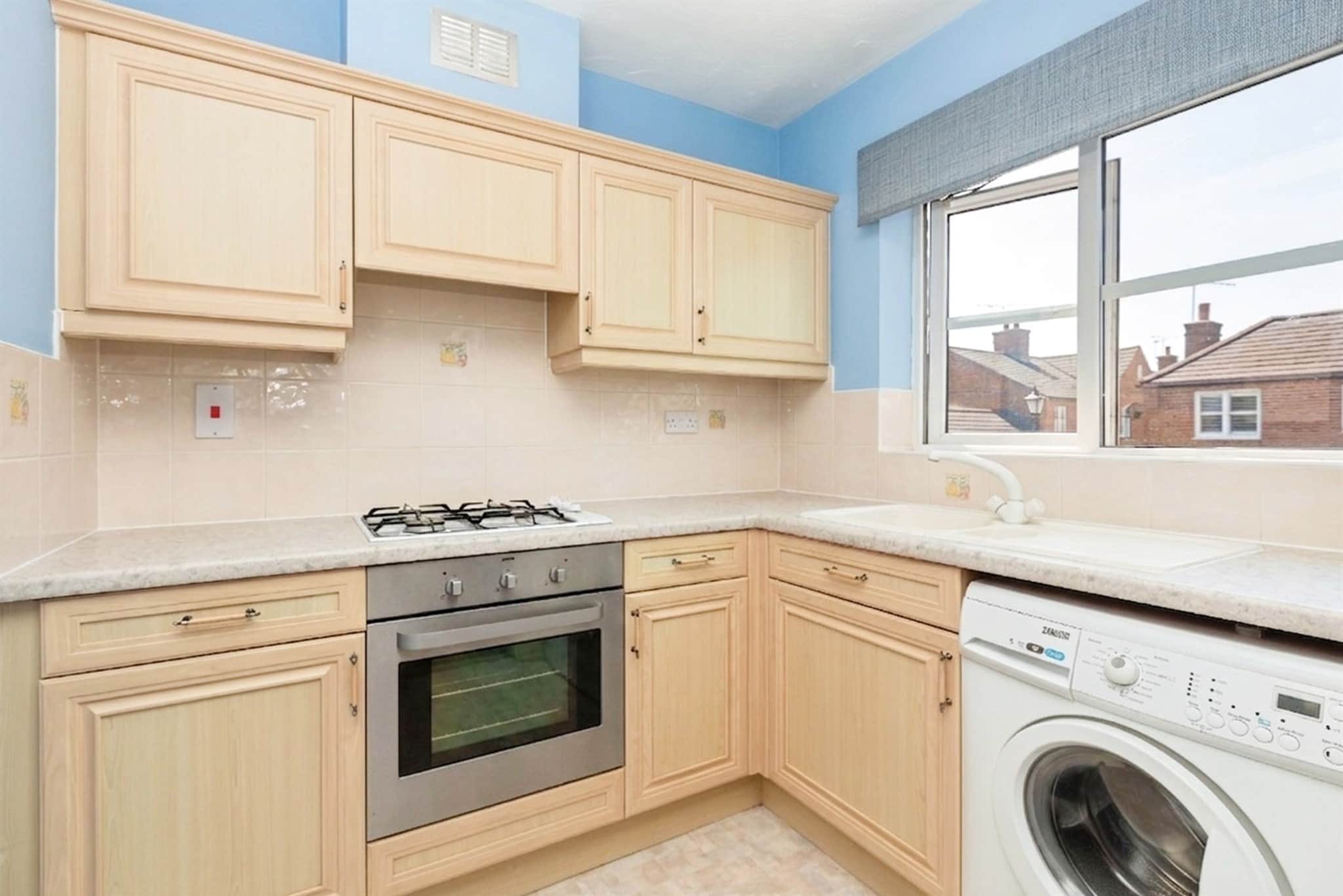 Property at Fairford Leys Way, Aylesbury