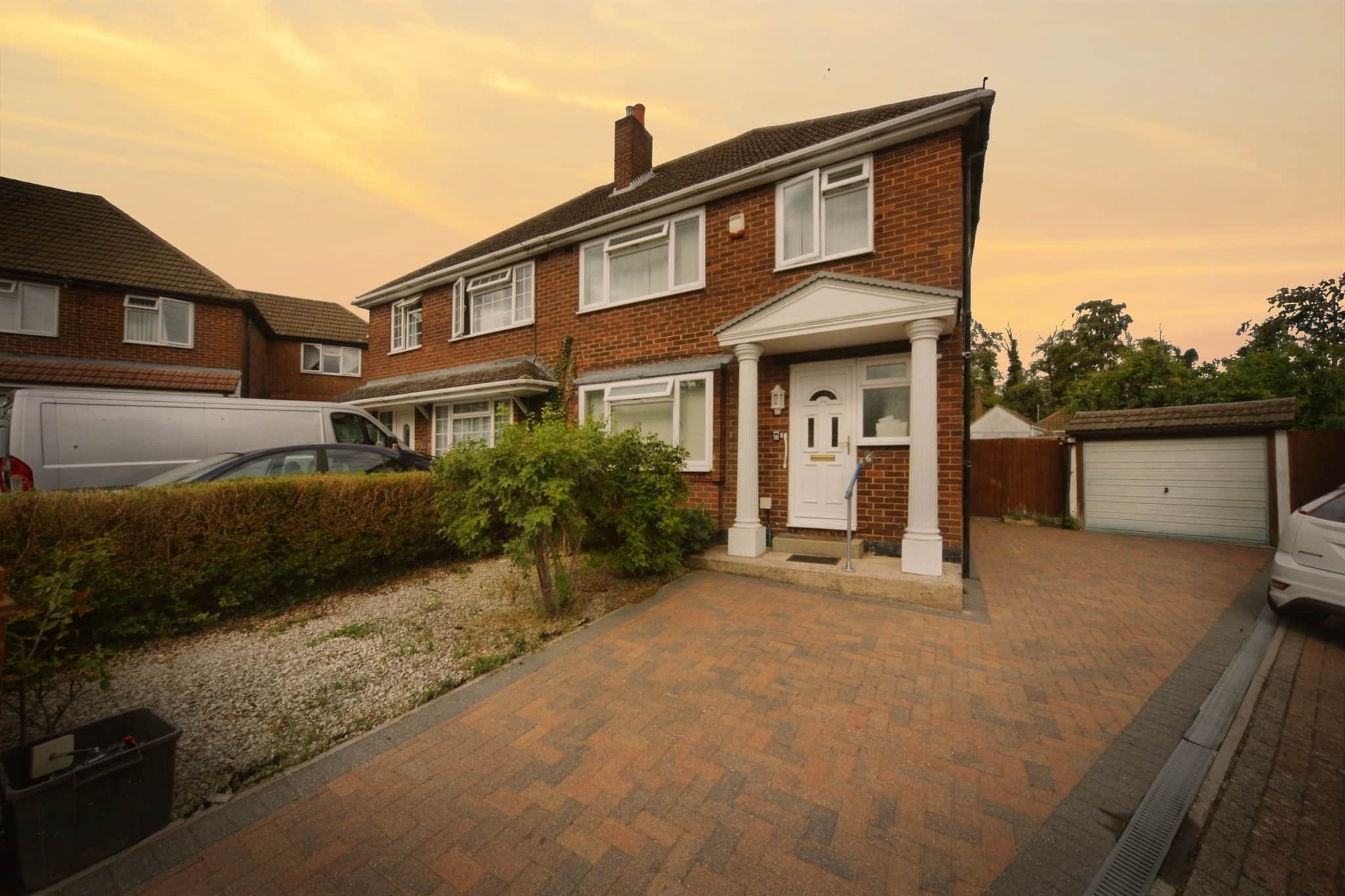 Property at Cheviot Close, Luton