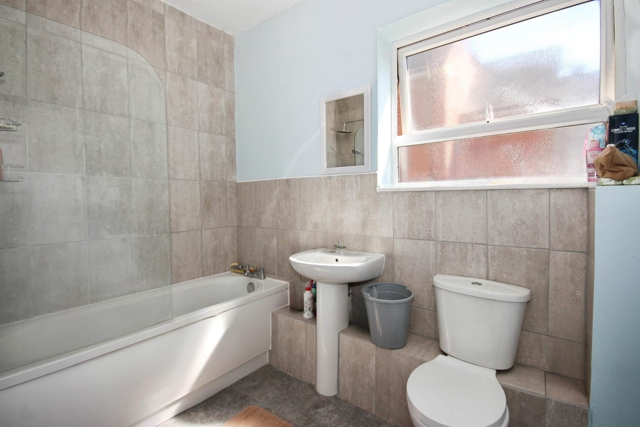 Property at Avenue Road, Leamington Spa