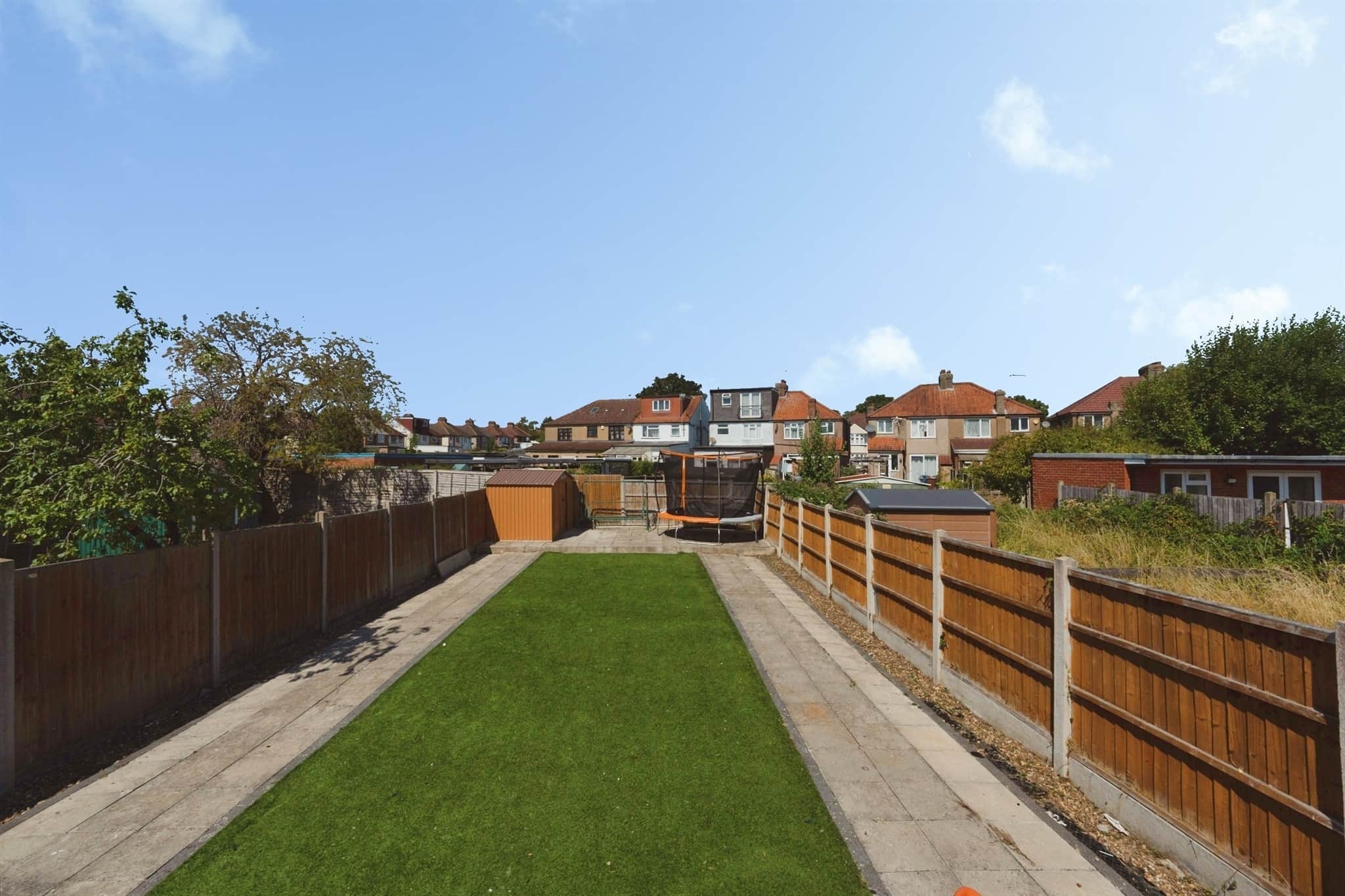 Property at Sefton Avenue, Harrow