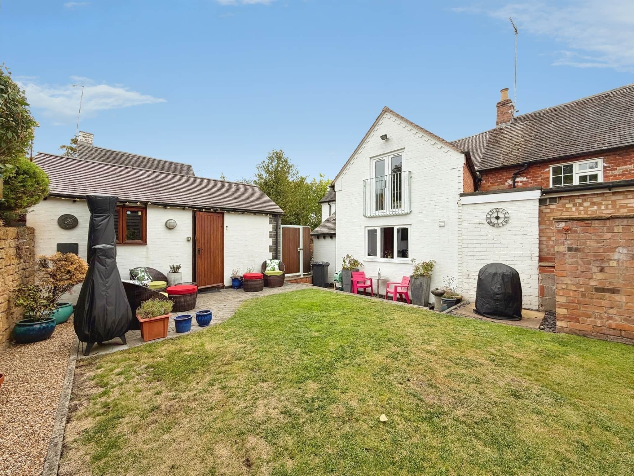 Property at Field View, Ashorne, Warwick