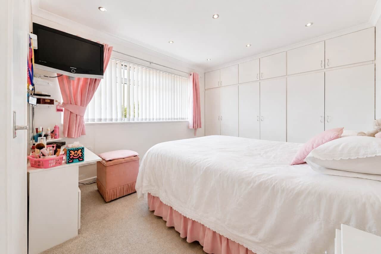 Property at Wisden Road, Stevenage