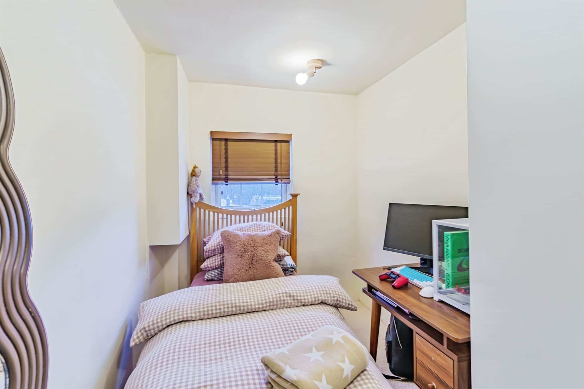 Property at Mount Sion, Tunbridge Wells