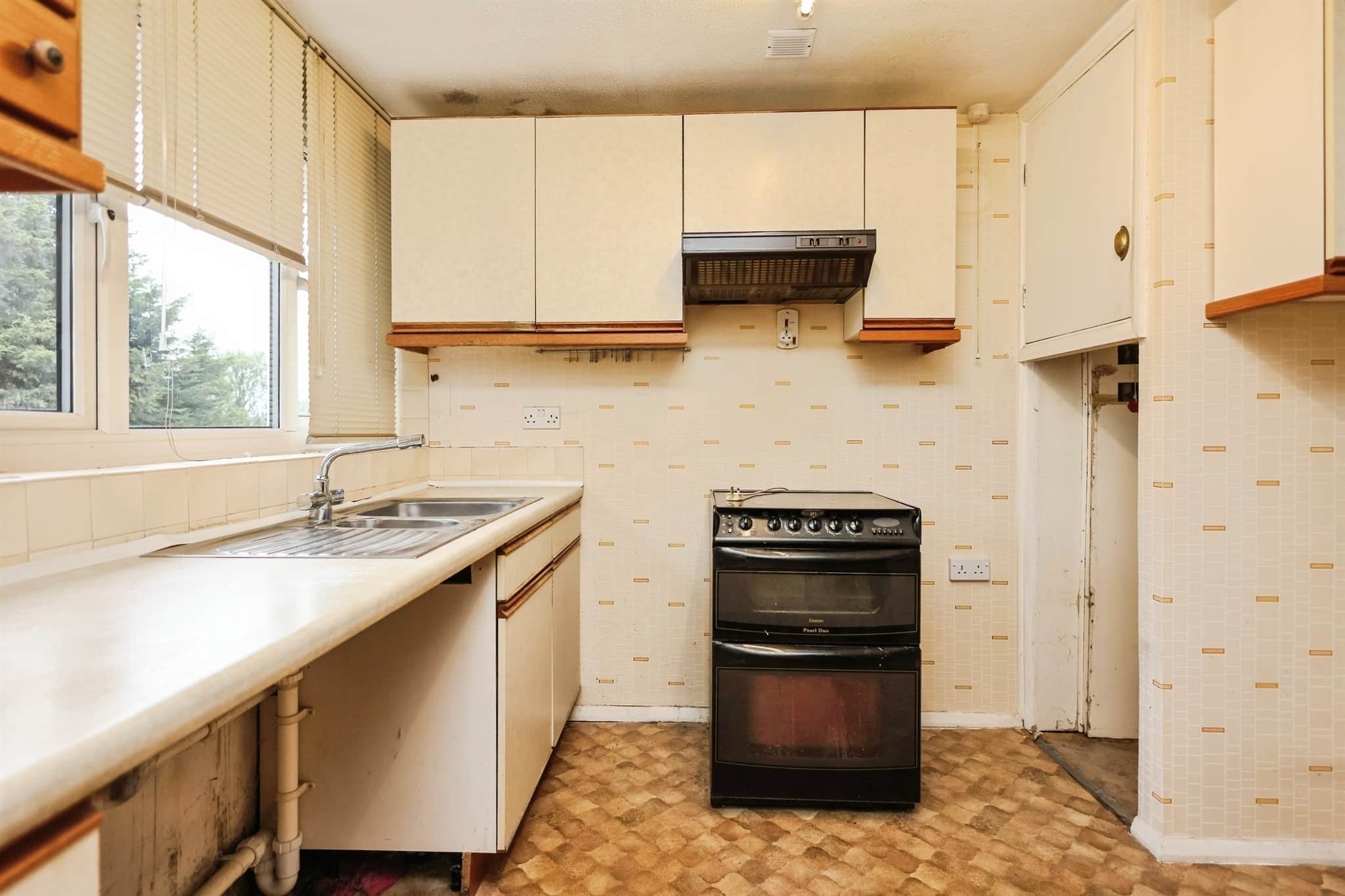 Property at Doctors Hill, Stourbridge