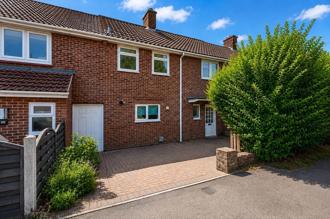 Property at Sunnydell, St. Albans