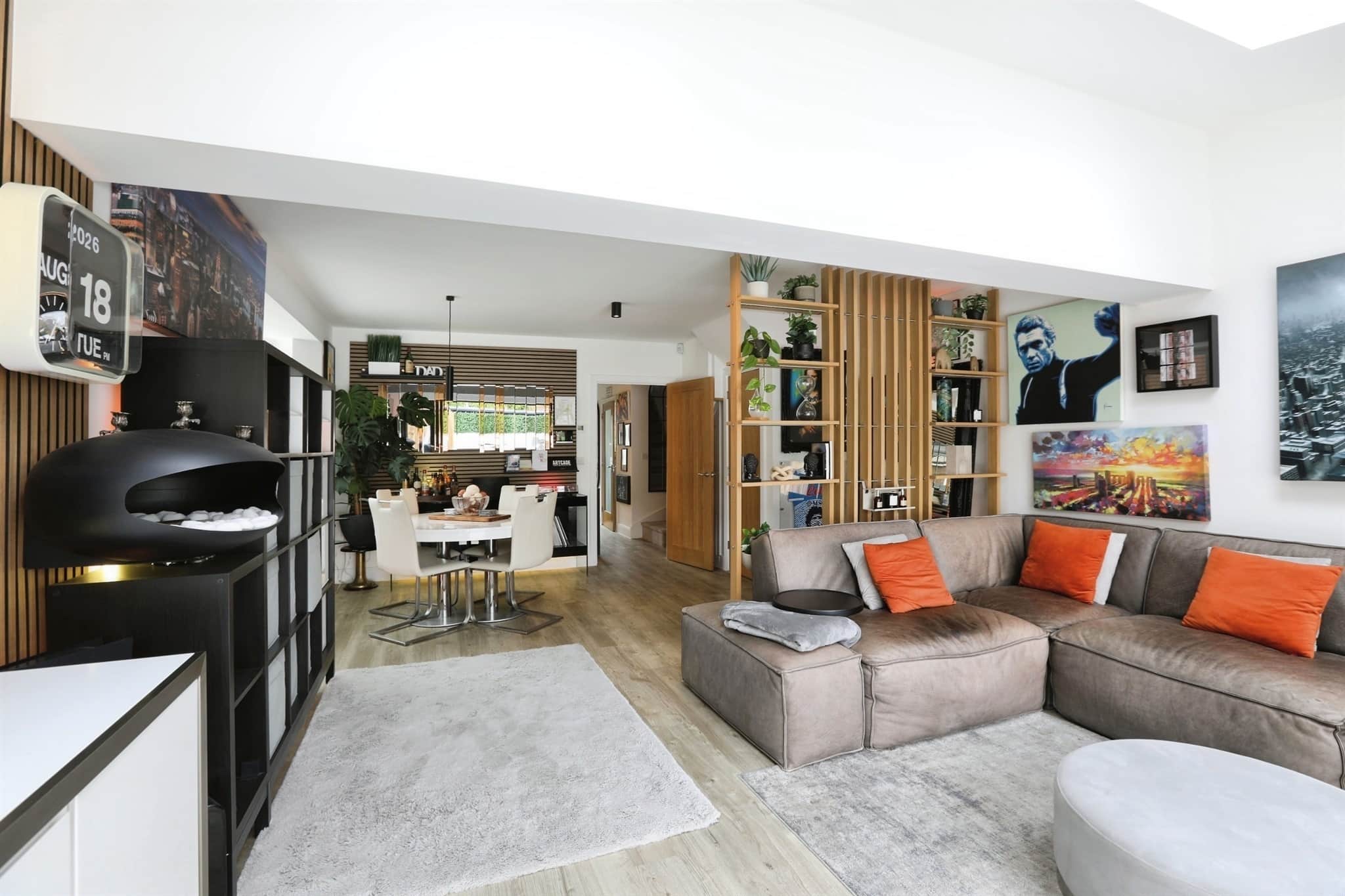 Property at Sinden Heath, Felbridge