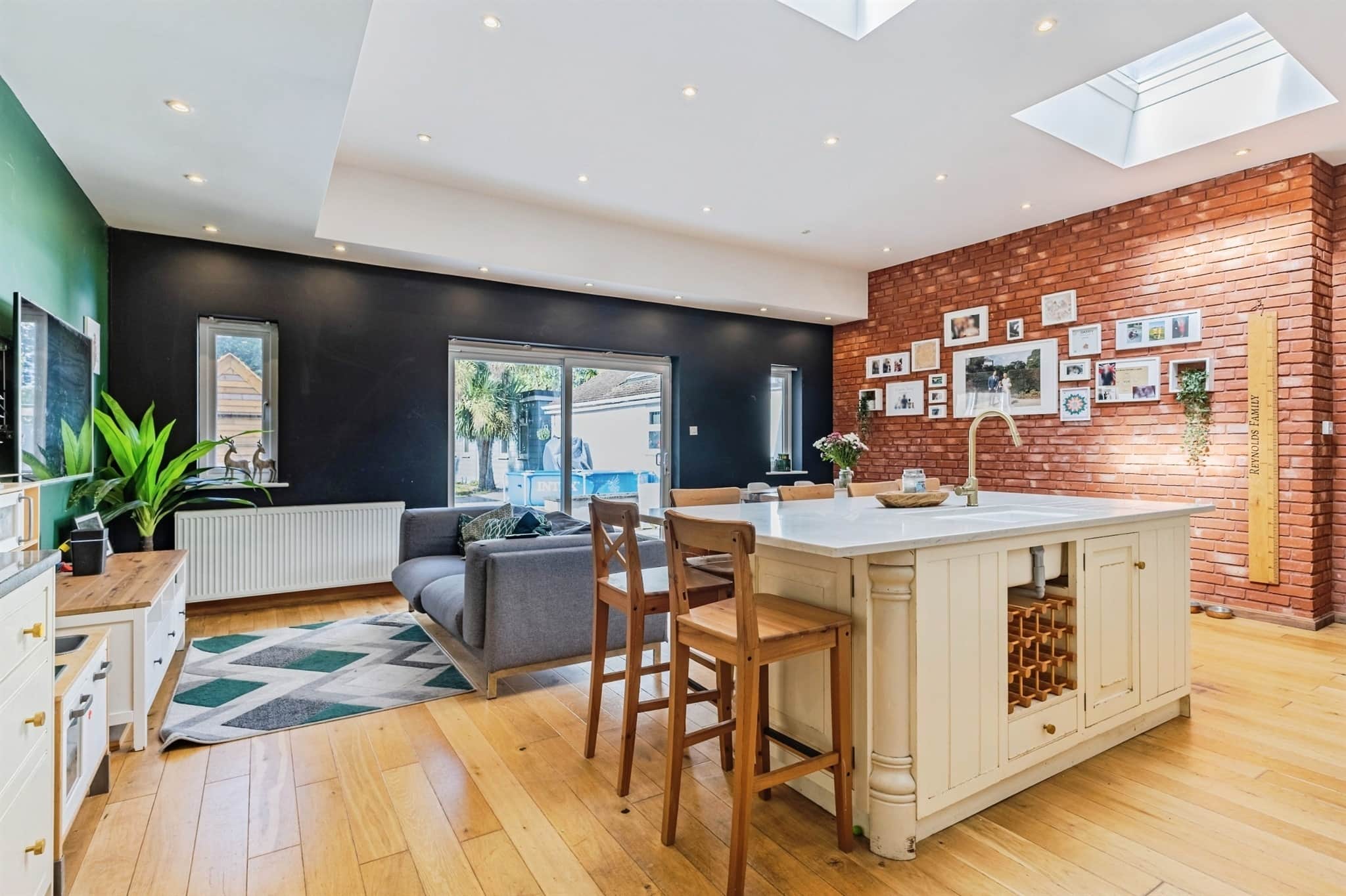 Property at Shiphay Avenue, Torquay