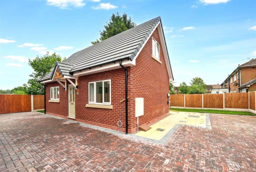 Property at Lime Tree Road, Codsall, Wolverhampton