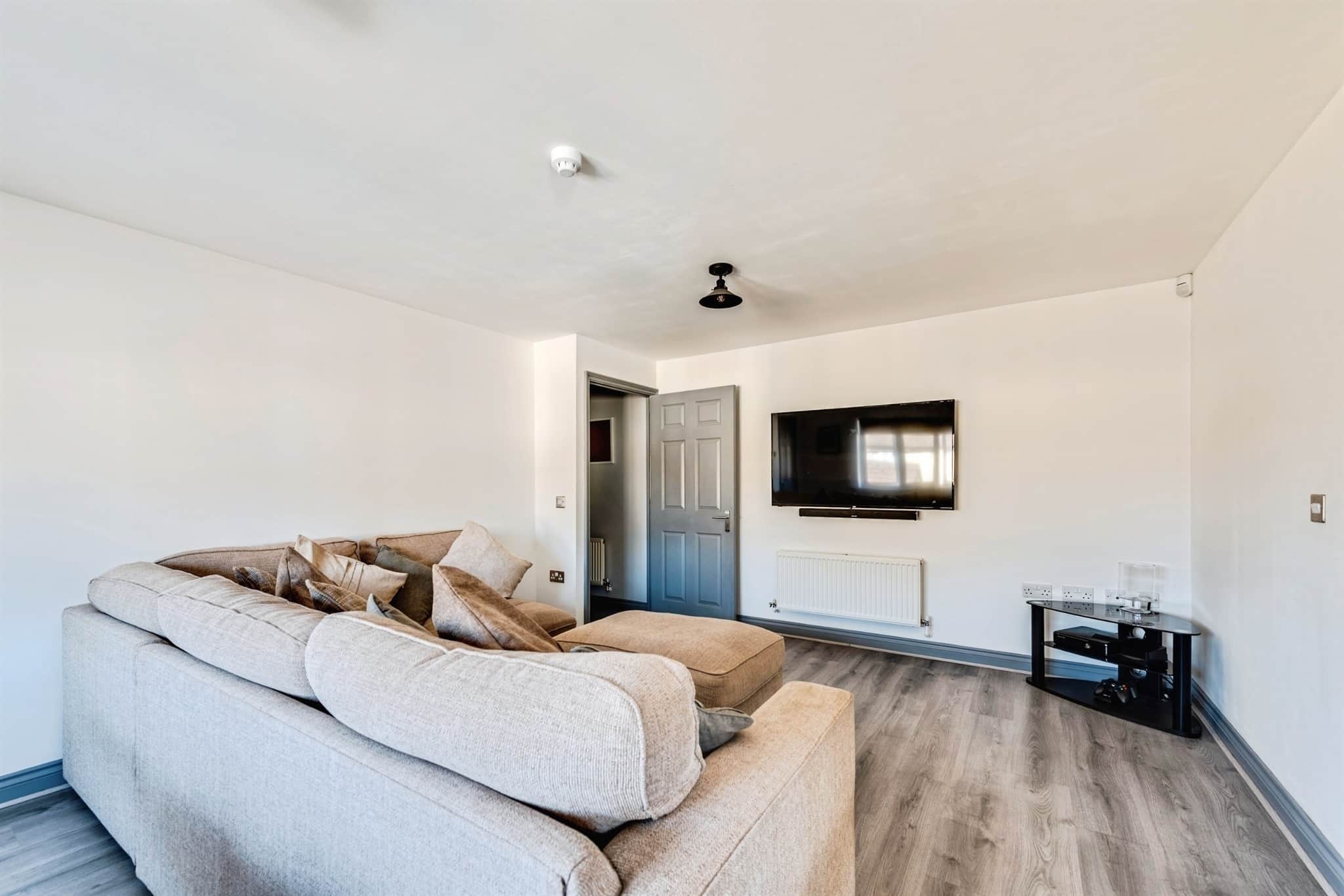 Property at Poppy Terrace, Carterton