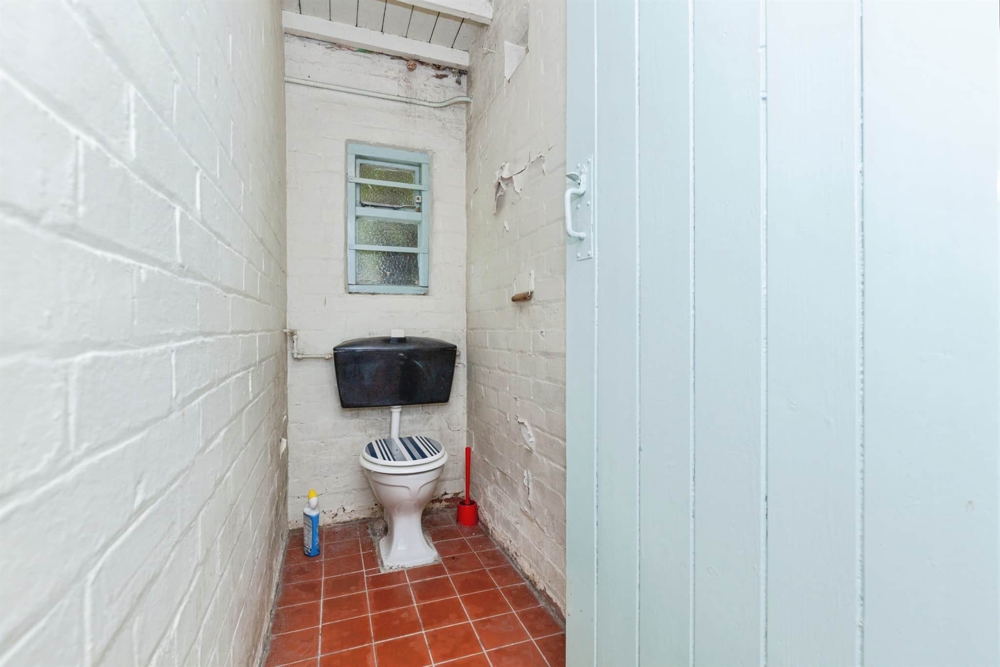 Property at Ashleigh Road, Leicester