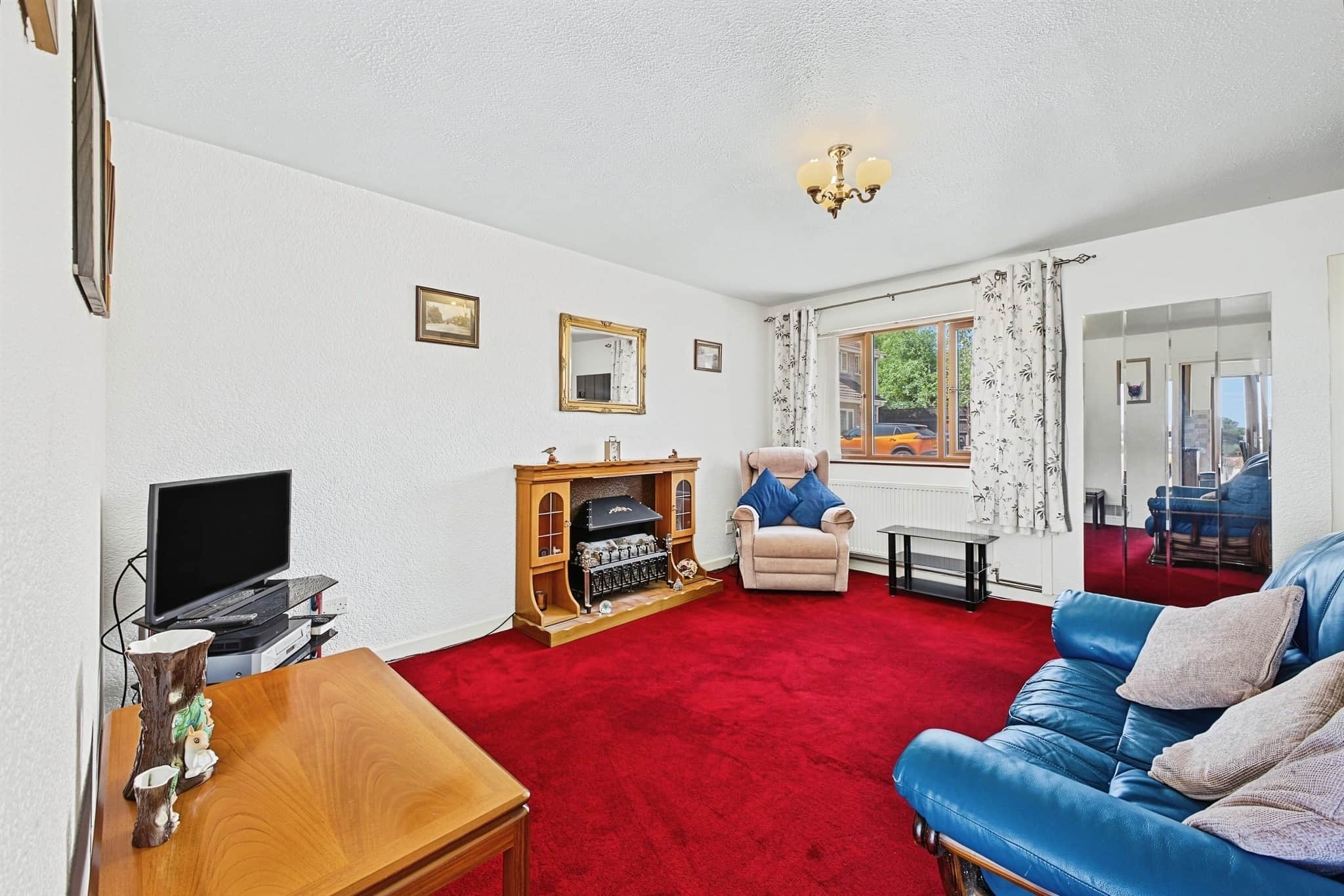 Property at Windsor Close, Long Buckby, Northampton