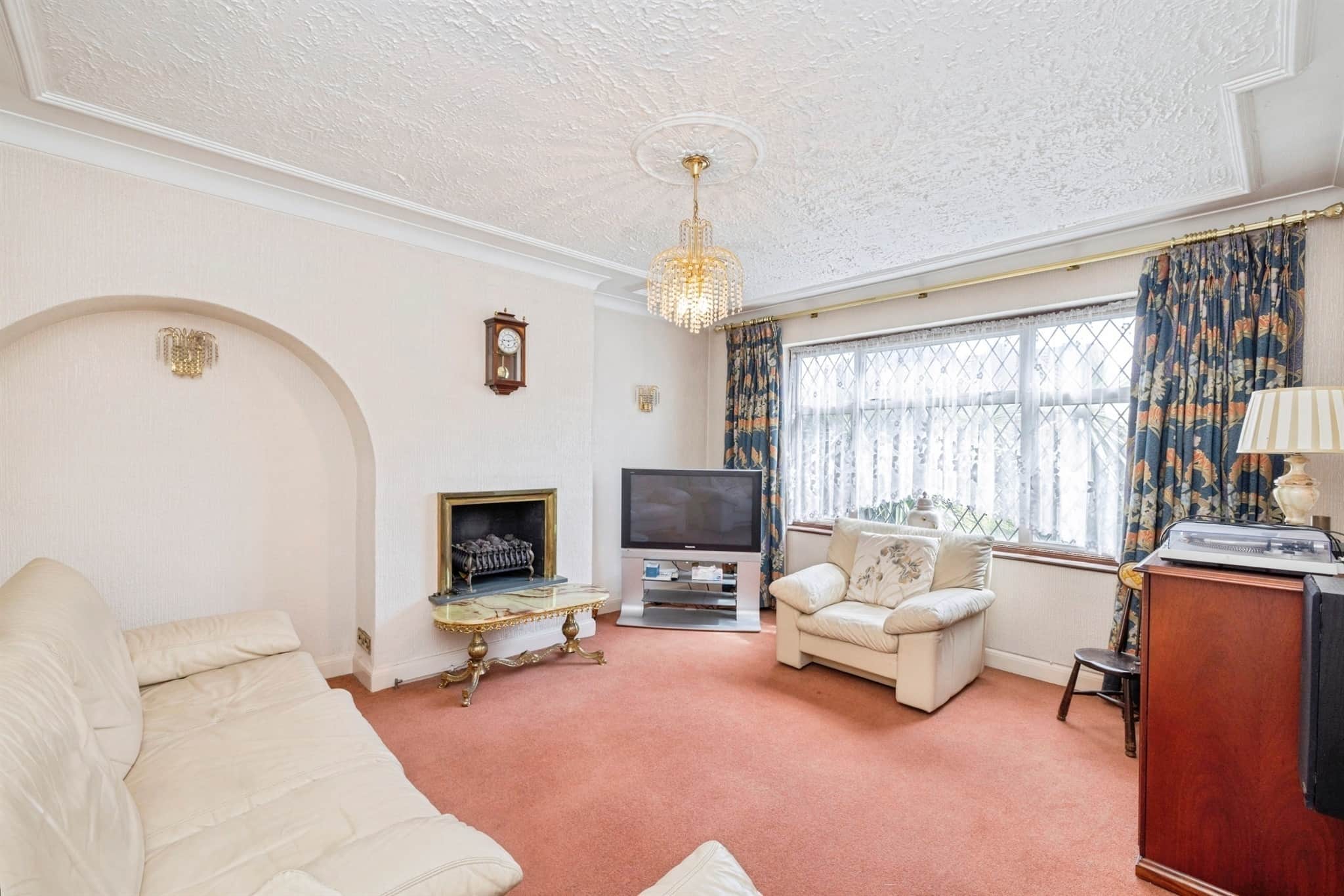 Property at Tudor Drive, Watford