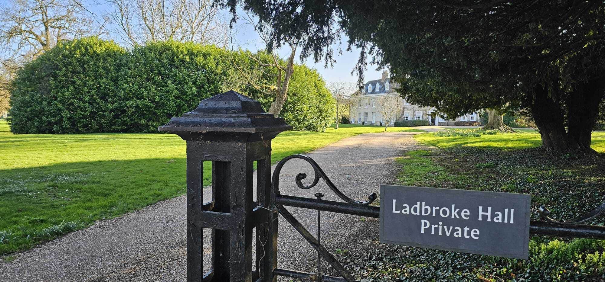 Property at Ladbroke Hall, Ladbroke, Southam