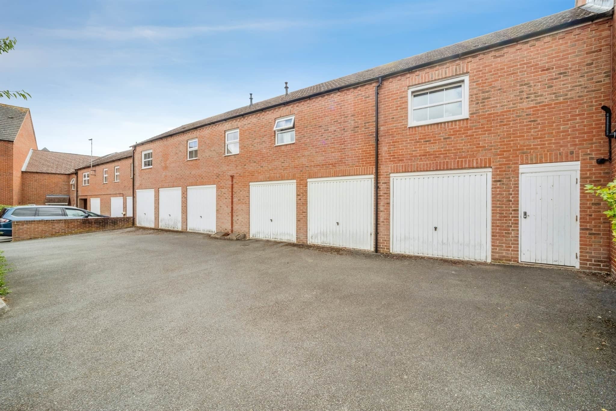 Property at Hinsley Walk, Bletchley, Milton Keynes
