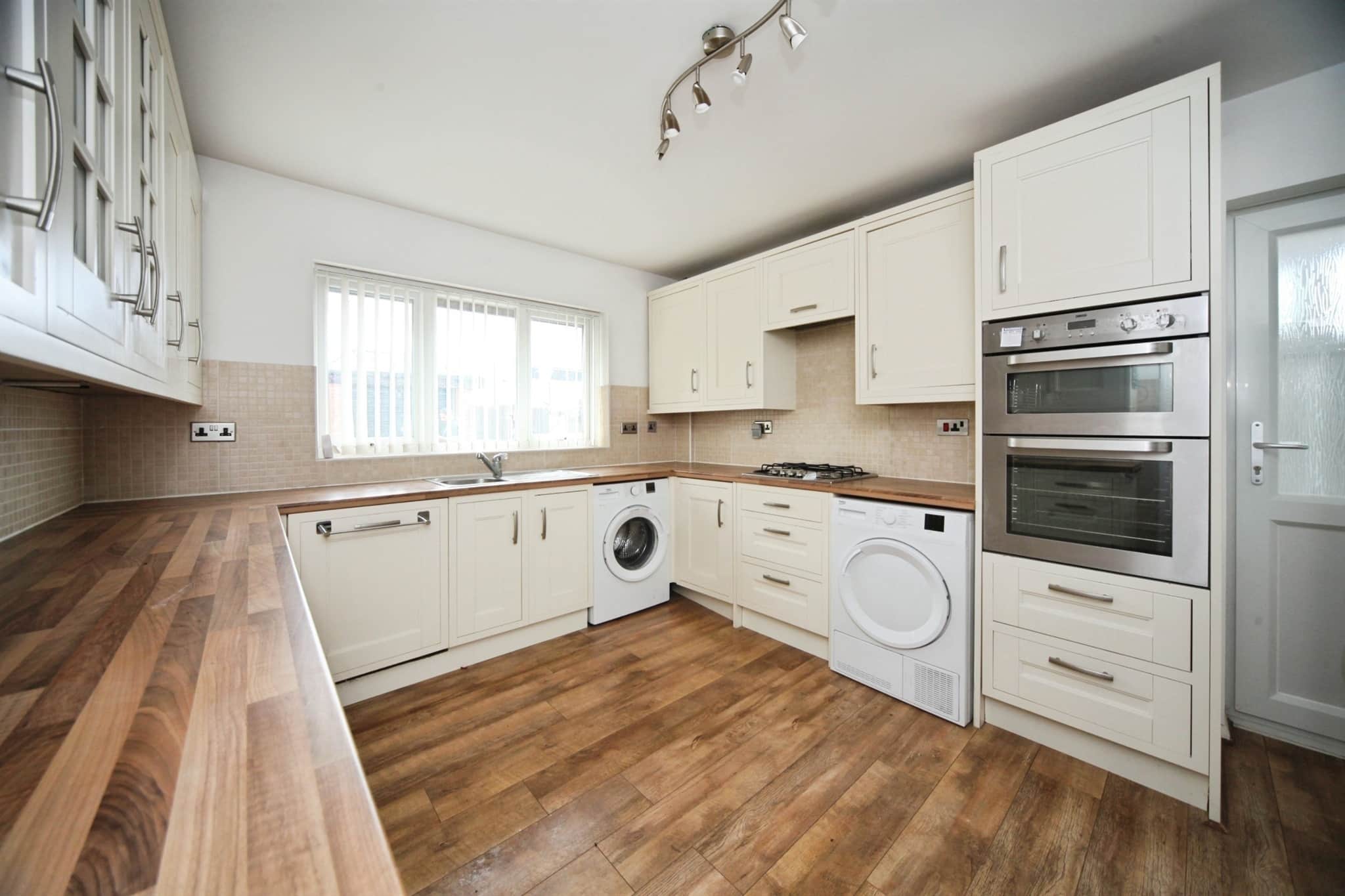 Property at Beechwood Road, Luton