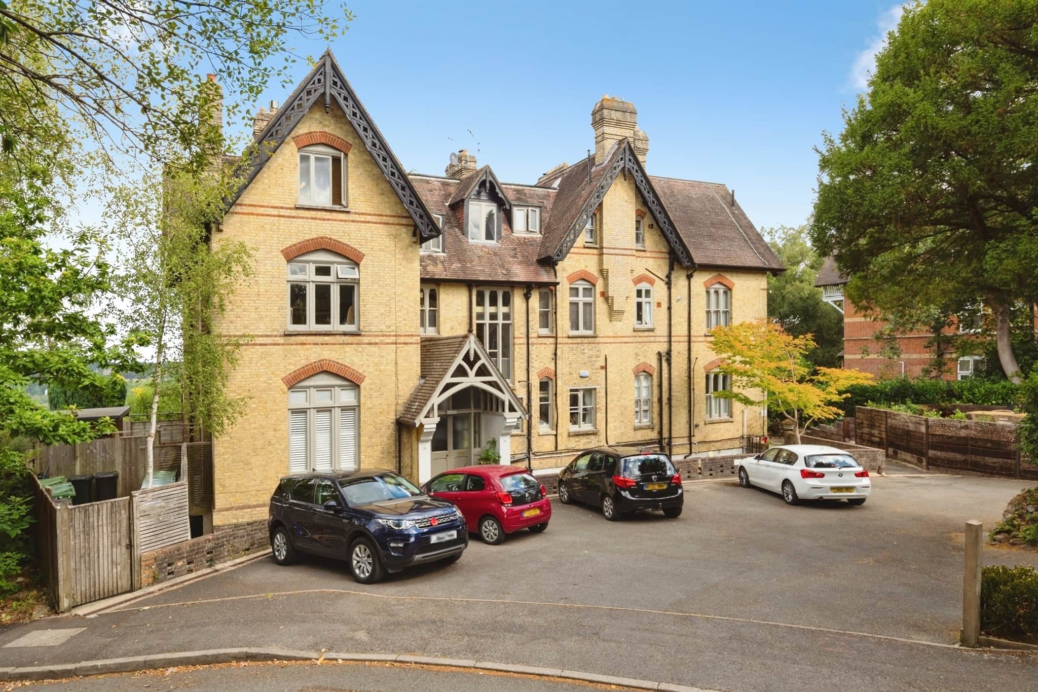 Property at Broadwater Down, Tunbridge Wells