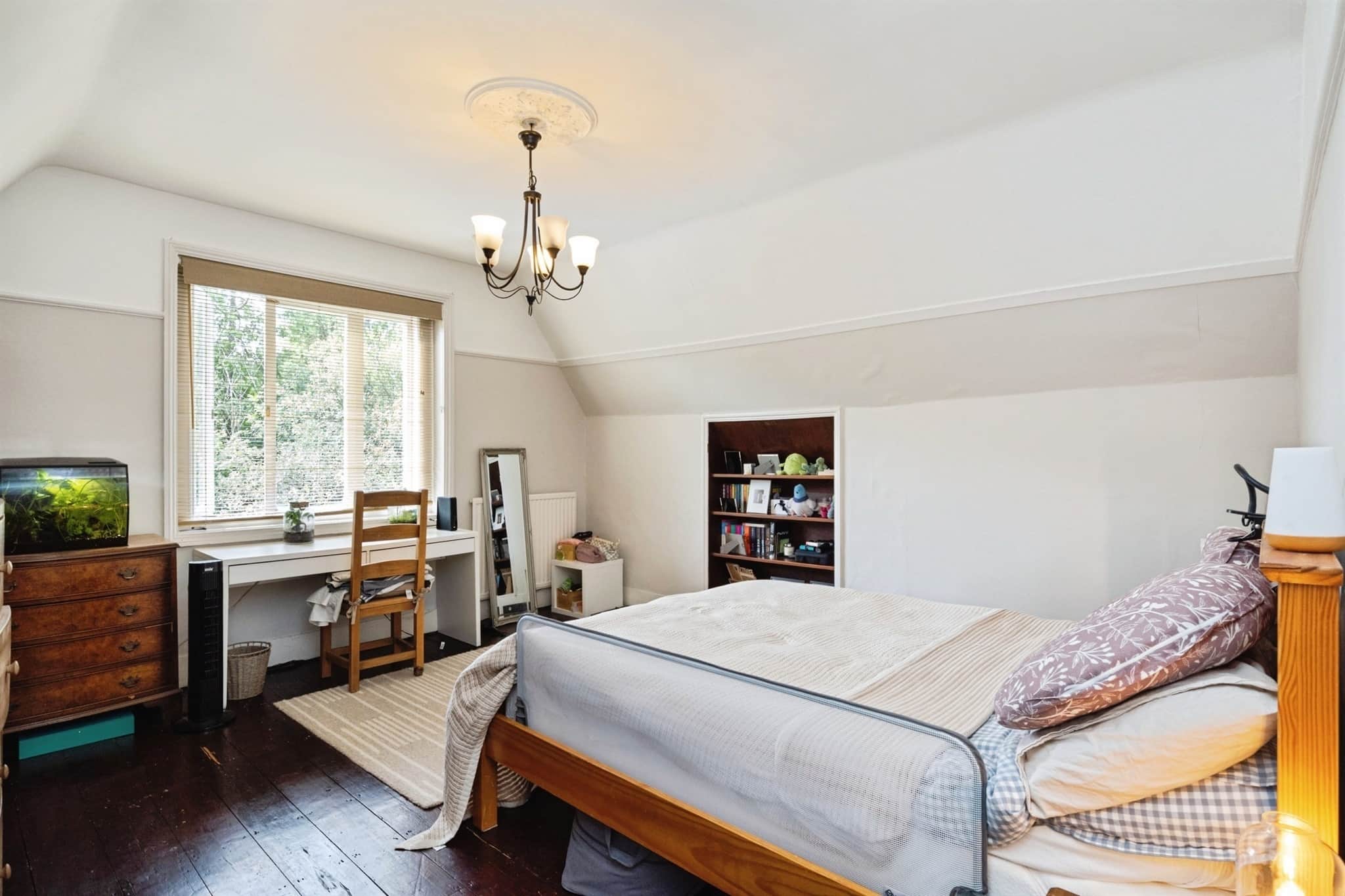 Property at Broadwater Down, Tunbridge Wells