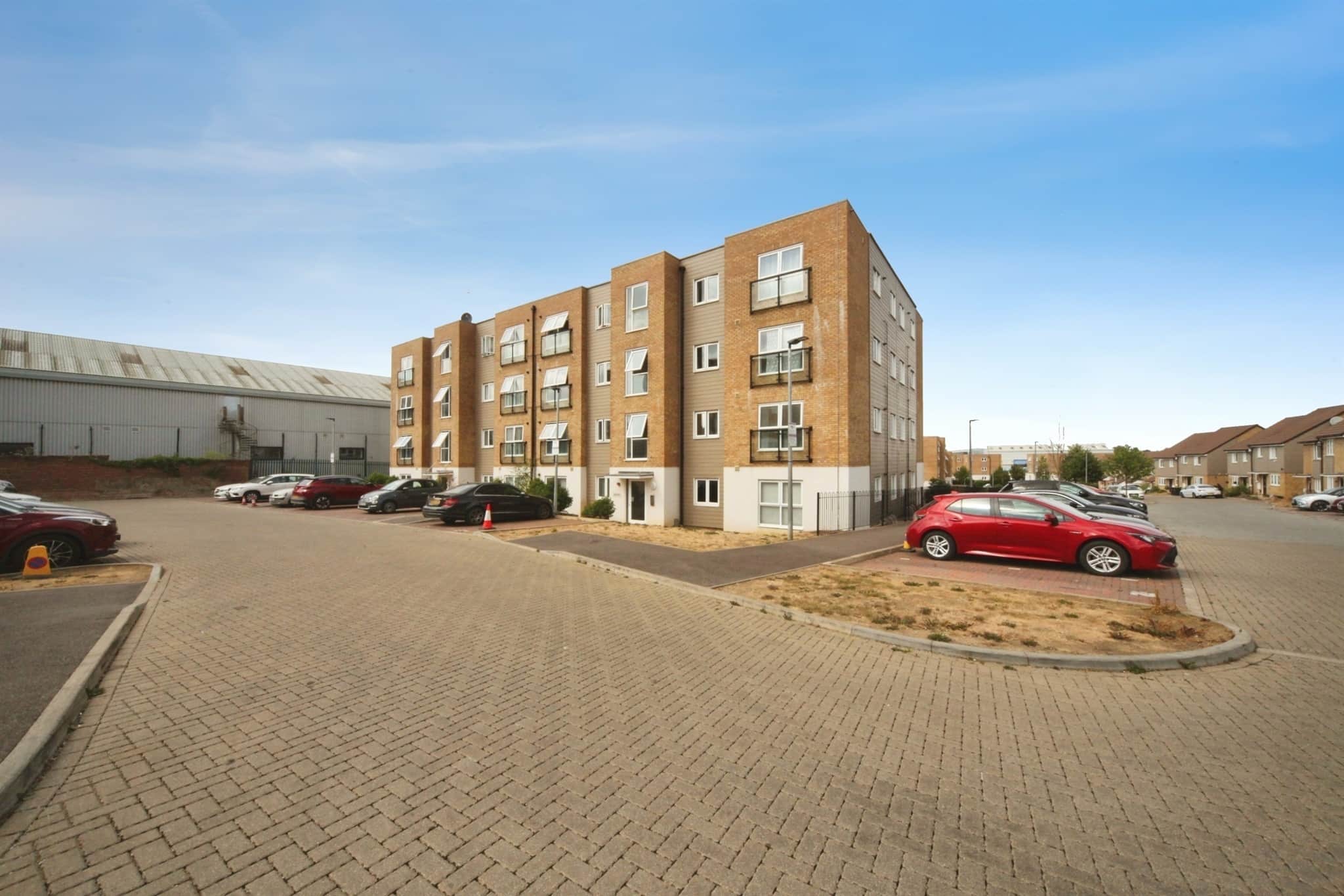 Property at Bongrace Walk, Luton