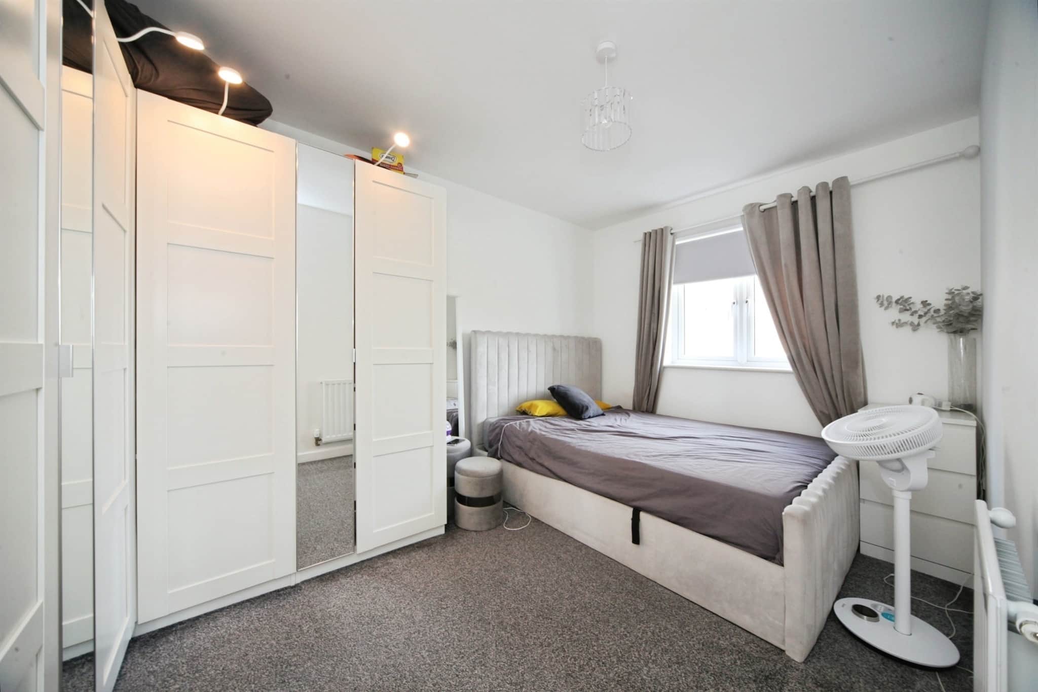 Property at Bongrace Walk, Luton