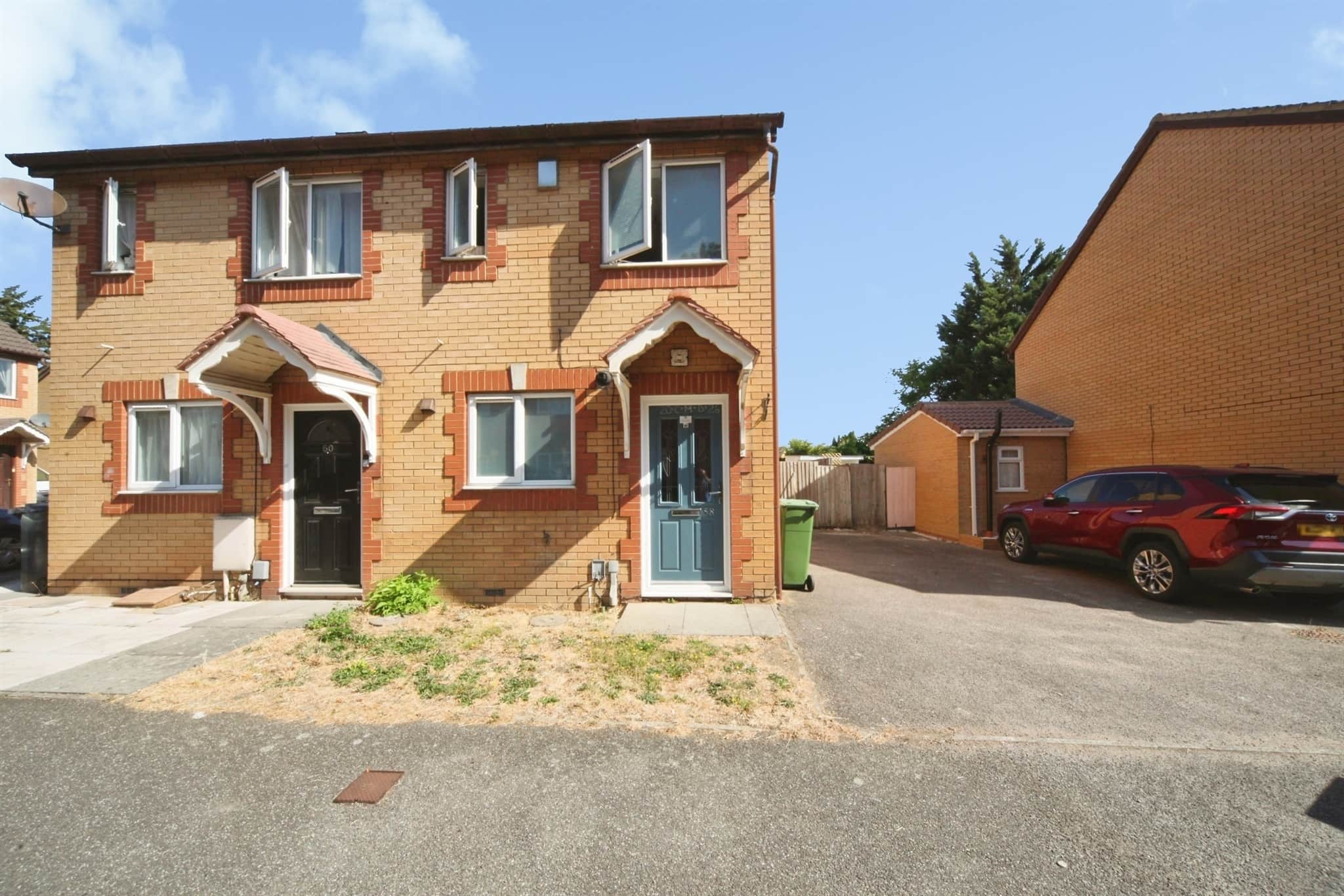 Property at Simpson Close, Leagrave, Luton