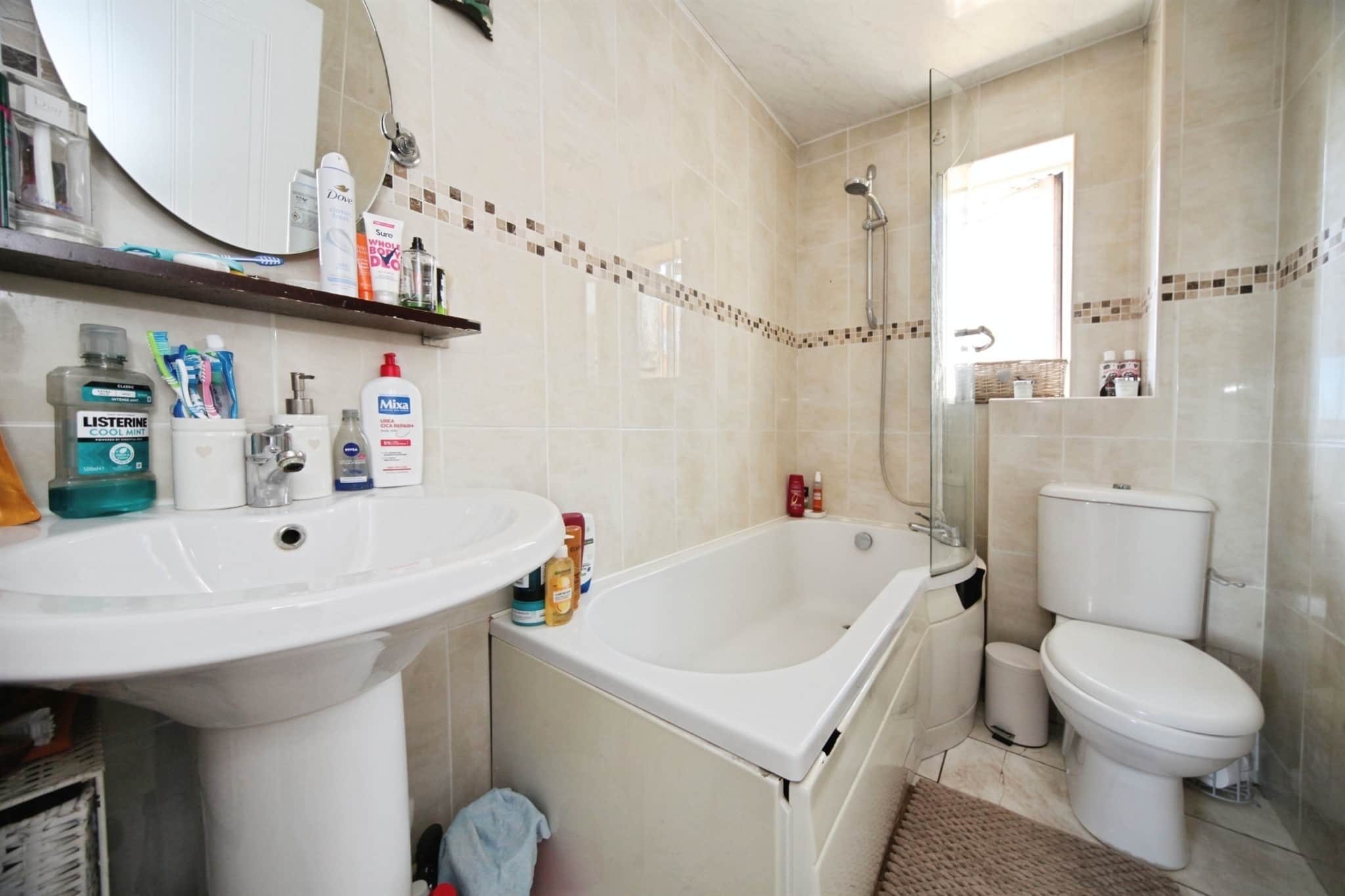 Property at Simpson Close, Leagrave, Luton