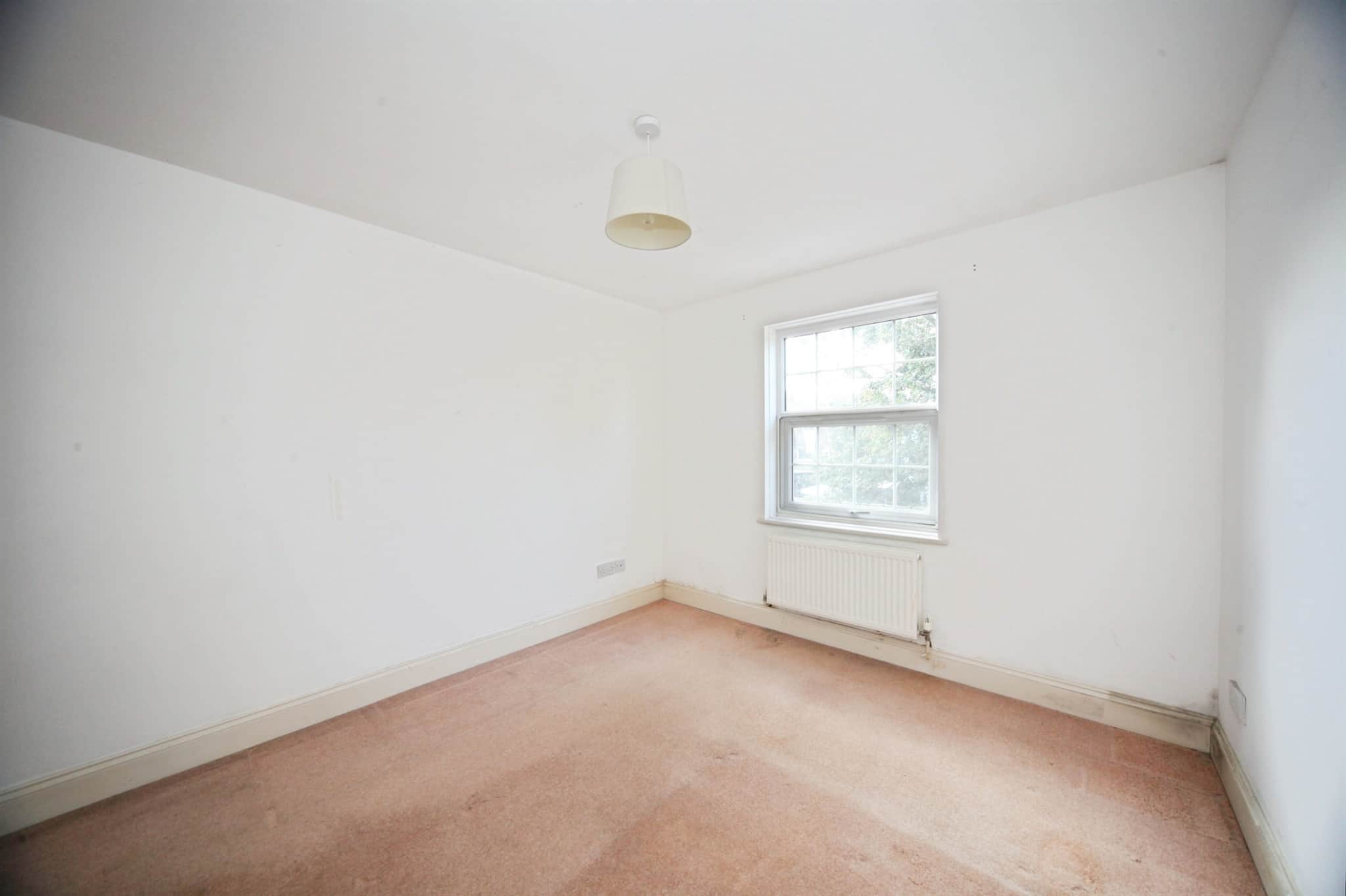 Property at Swan Gardens, Dunstable