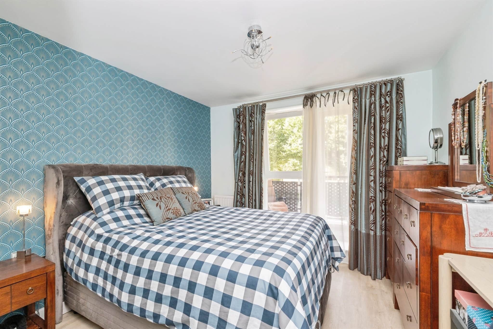 Property at Metropolitan Station Approach, Watford