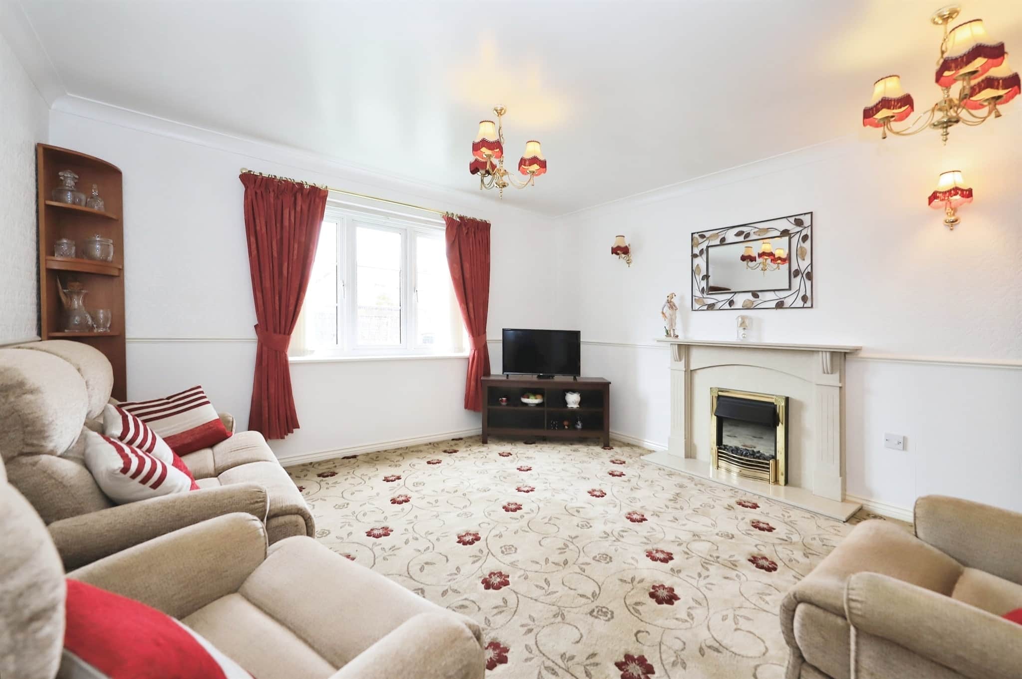 Property at Smallshire Close, Wednesfield, Wolverhampton