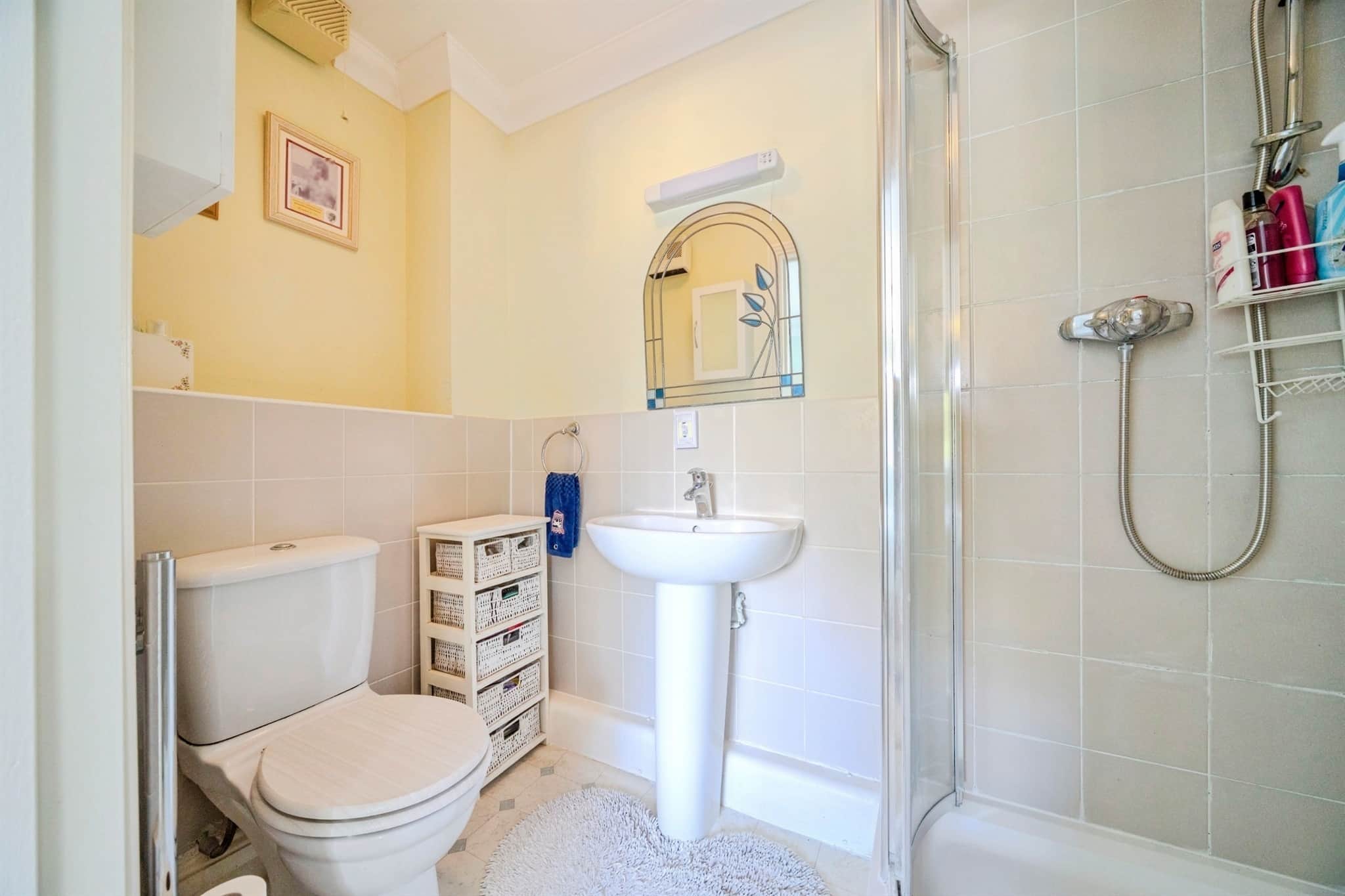 Property at Warren Road, Little Horwood, Milton Keynes