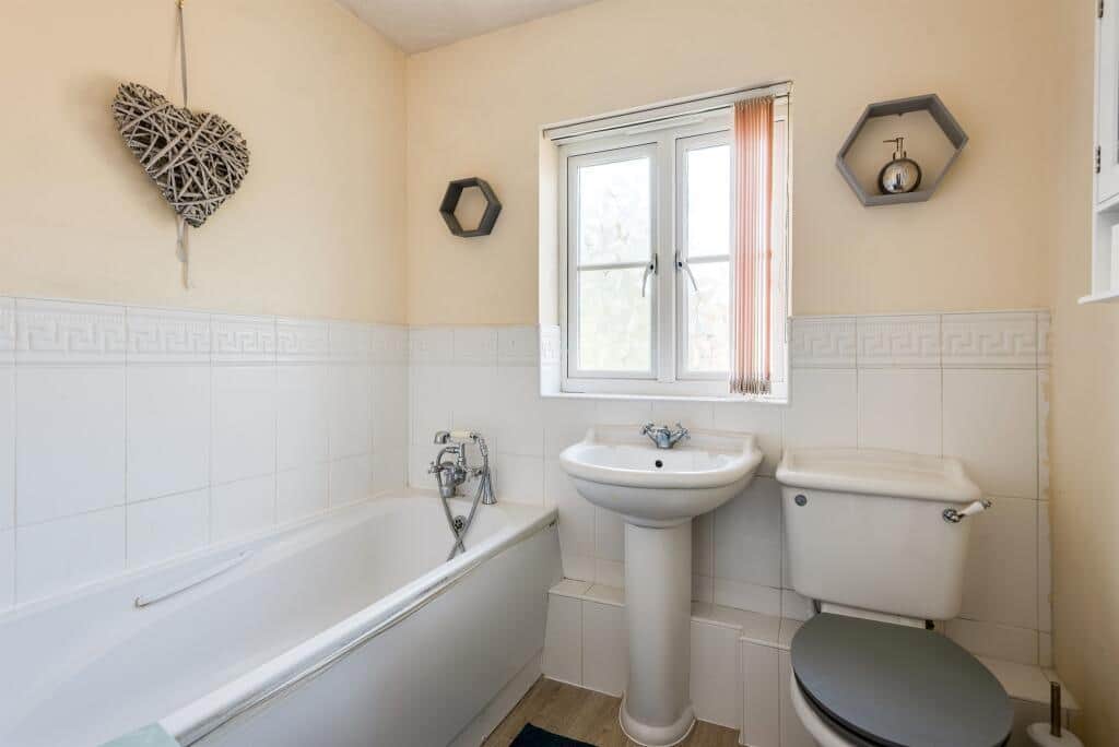 Property at Wynwards Road, Swindon