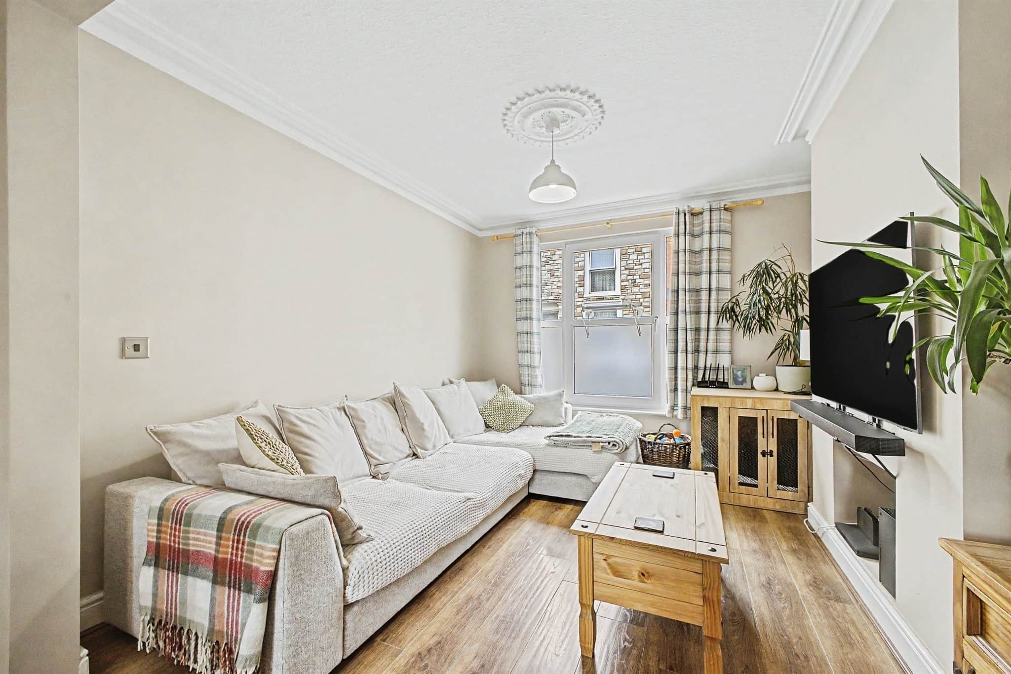 Property at Thenford Street, Northampton