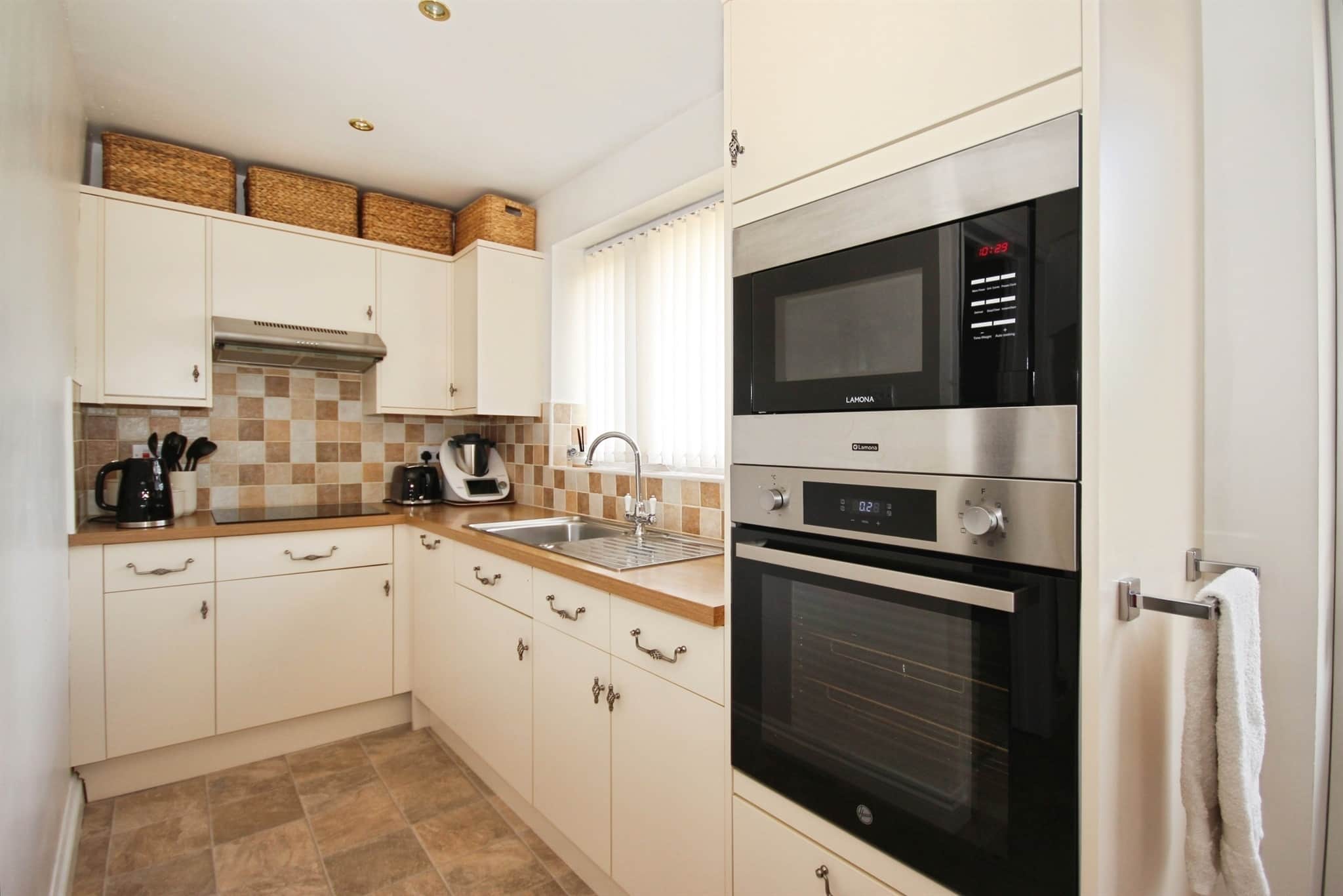 Property at Kenilworth Road, Cubbington, Leamington Spa