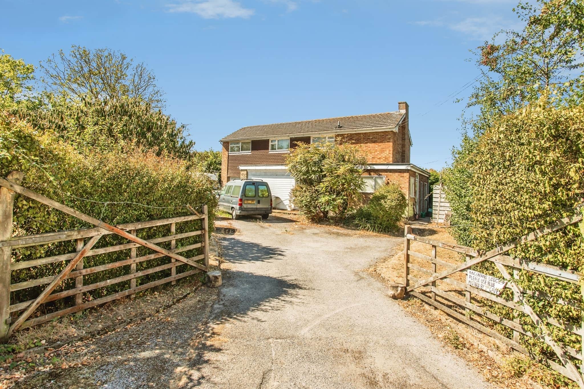 Property at Kingsmans Farm Road, Hullbridge, Hockley