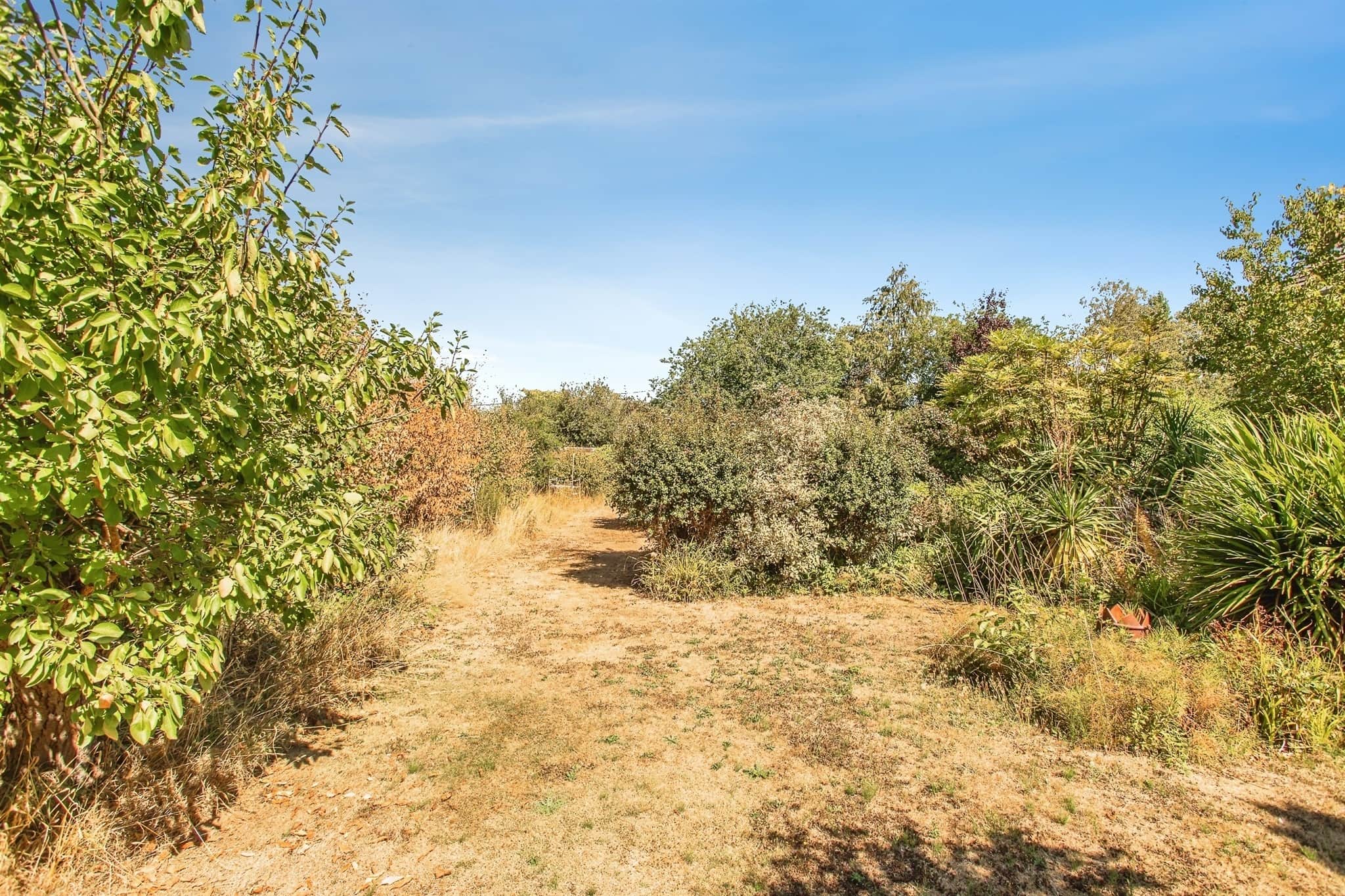 Property at Kingsmans Farm Road, Hullbridge, Hockley