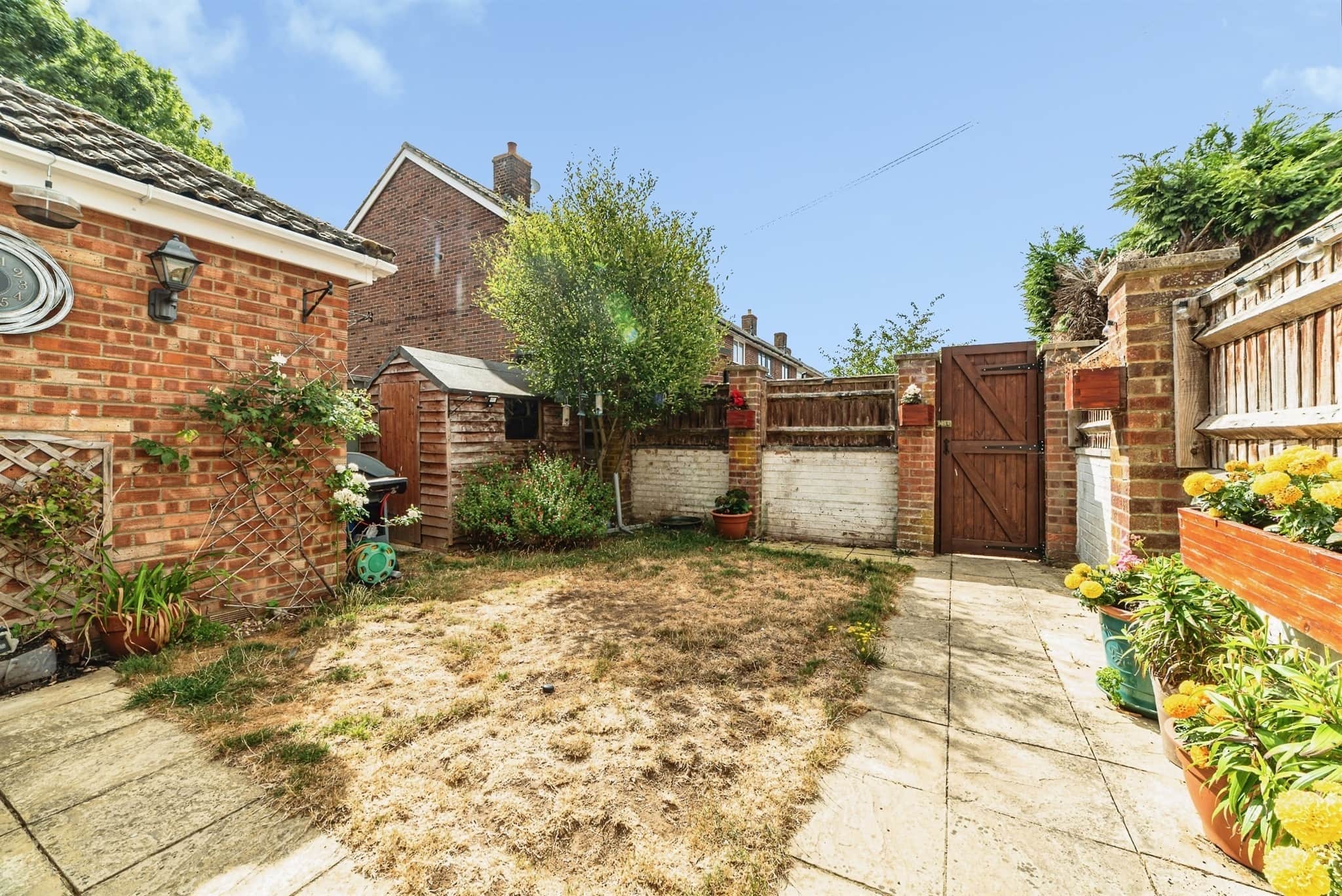Property at Portsmouth Crescent, Basingstoke