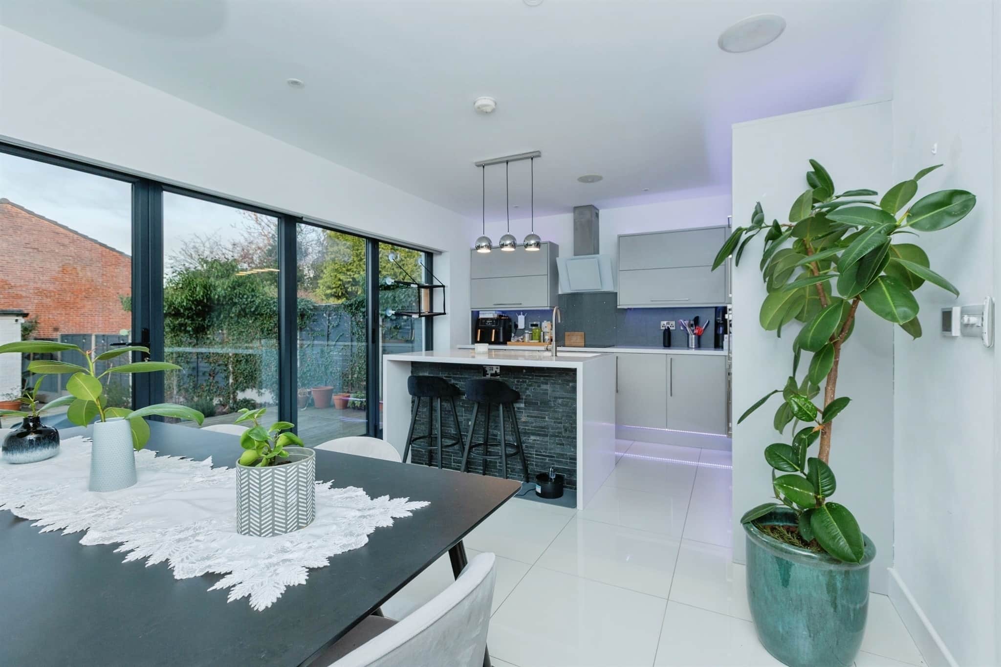 Property at Grange Drive, Glen Parva, Leicester