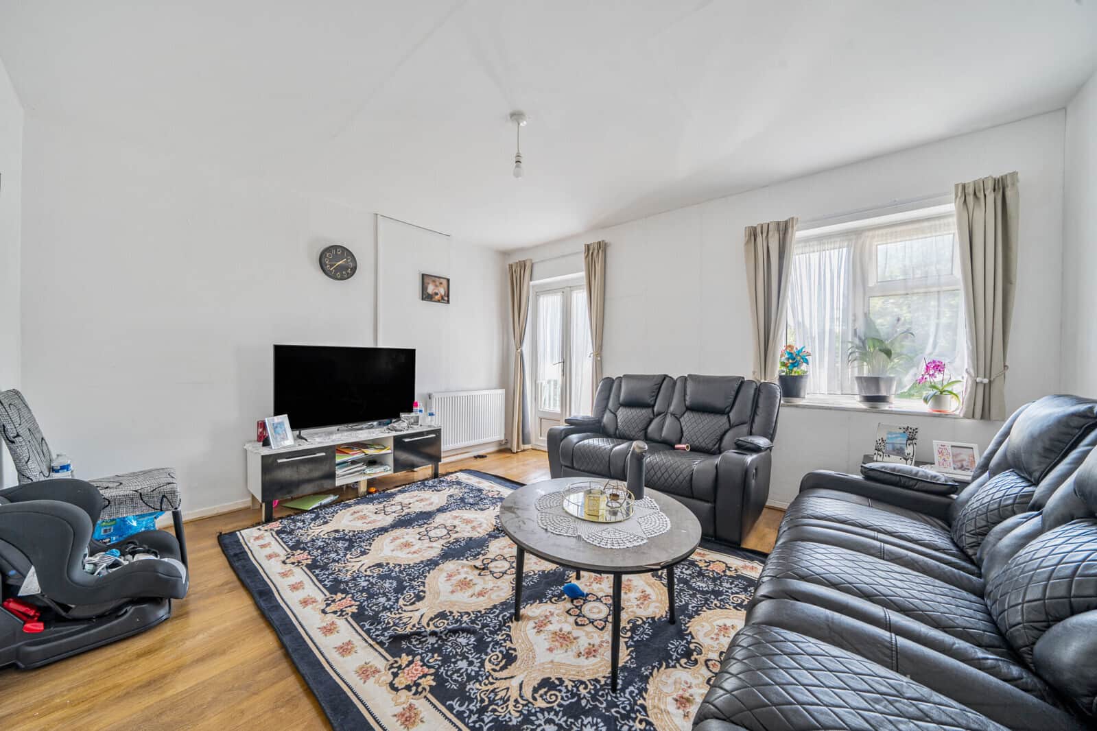Property at Pinner Grove, Pinner