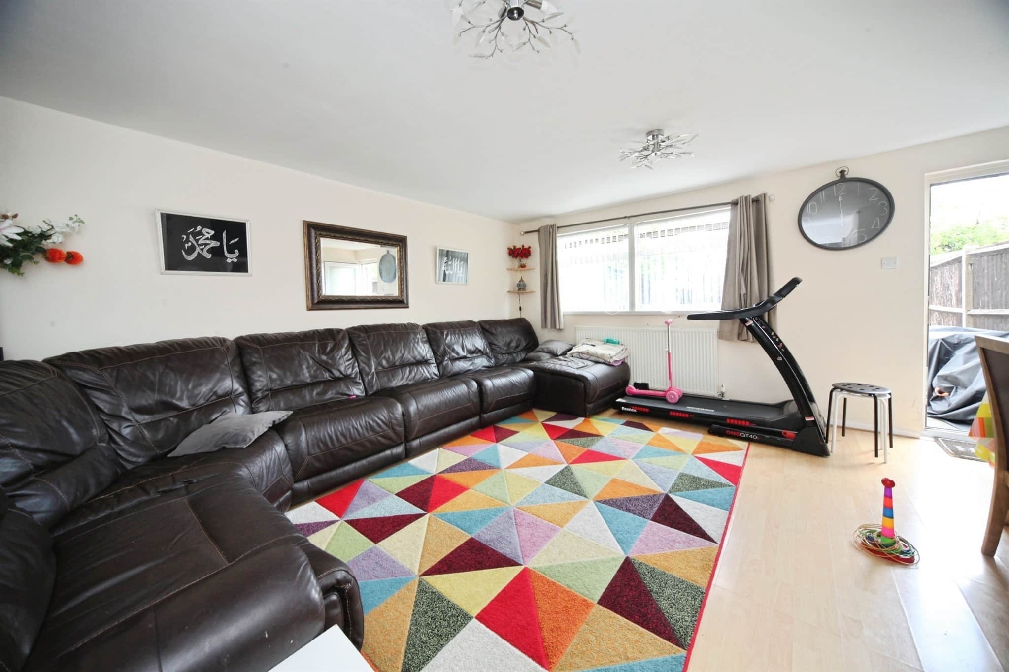 Property at Sylam Close, Luton