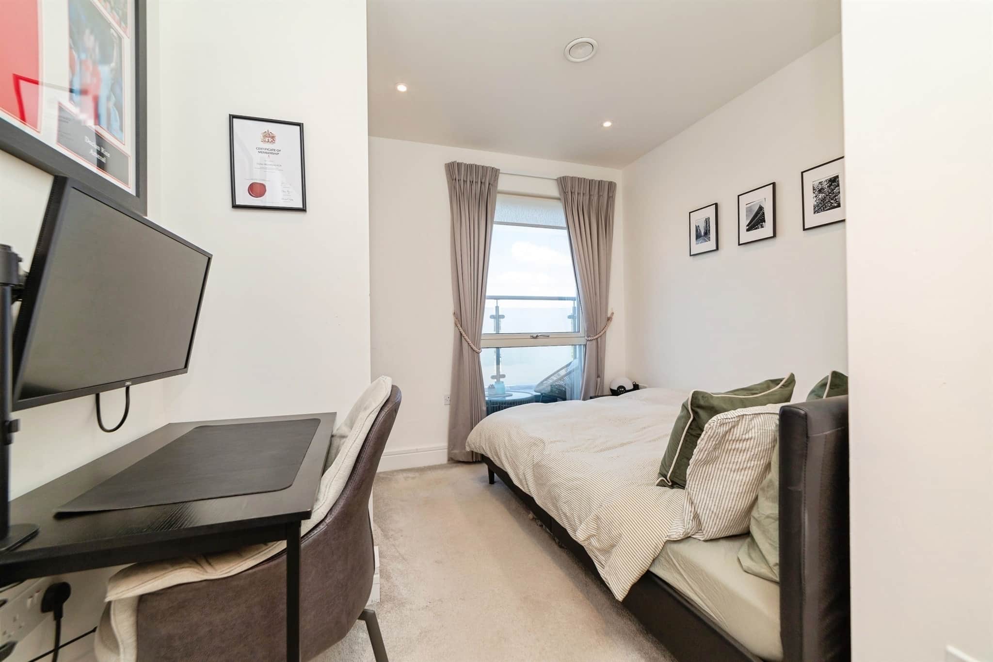 Property at Broadwater Road, Welwyn Garden City