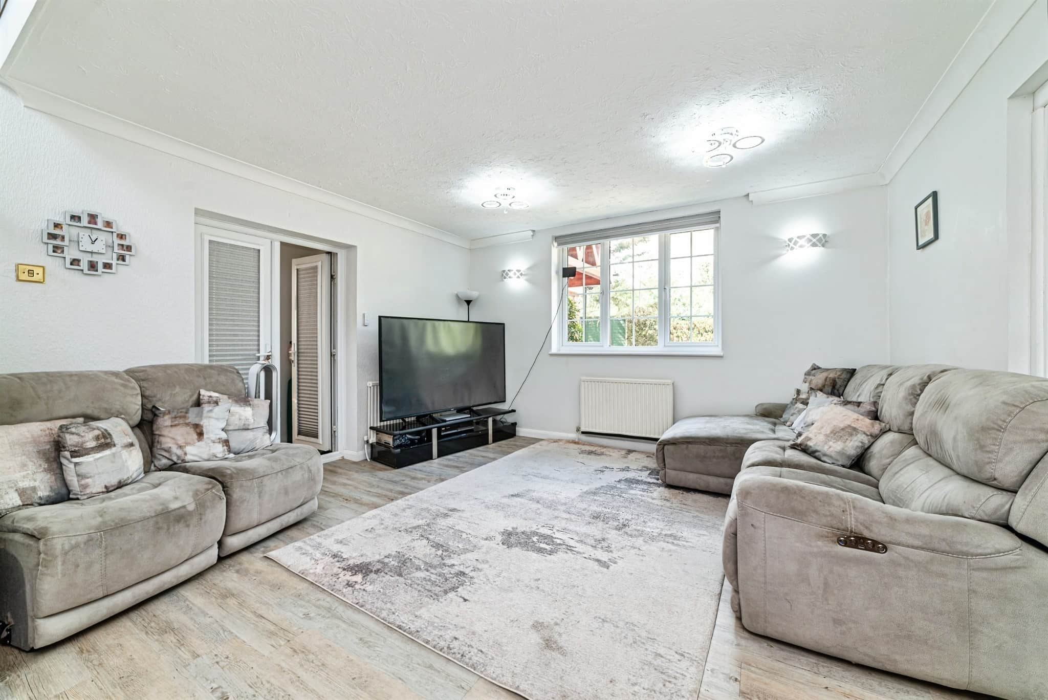 Property at Reading Road, Stratfield Turgis, Hook