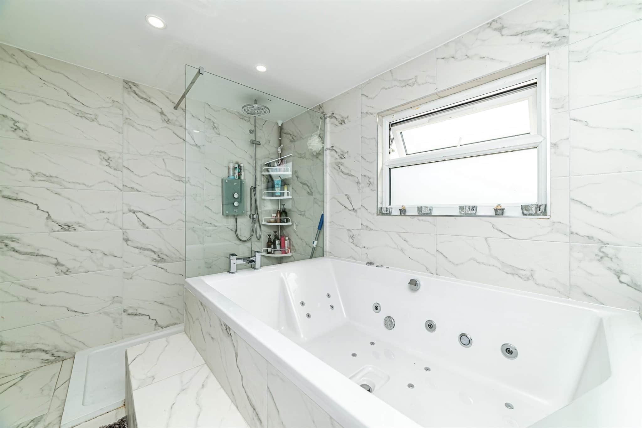 Property at Reading Road, Stratfield Turgis, Hook