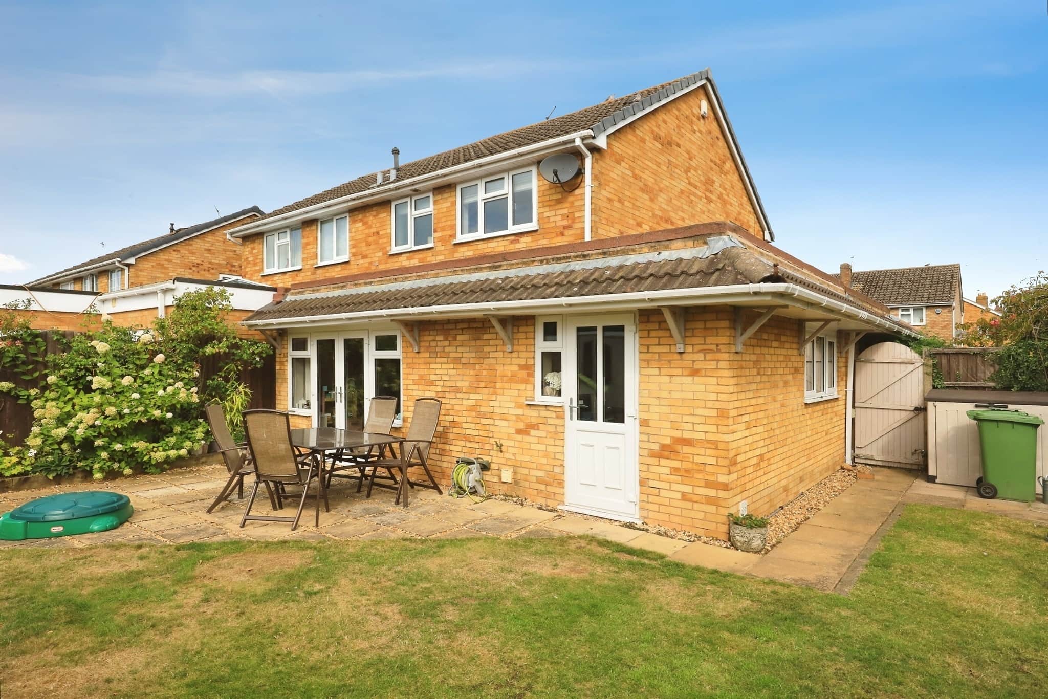Property at Oakshaw Close, Coven, Wolverhampton