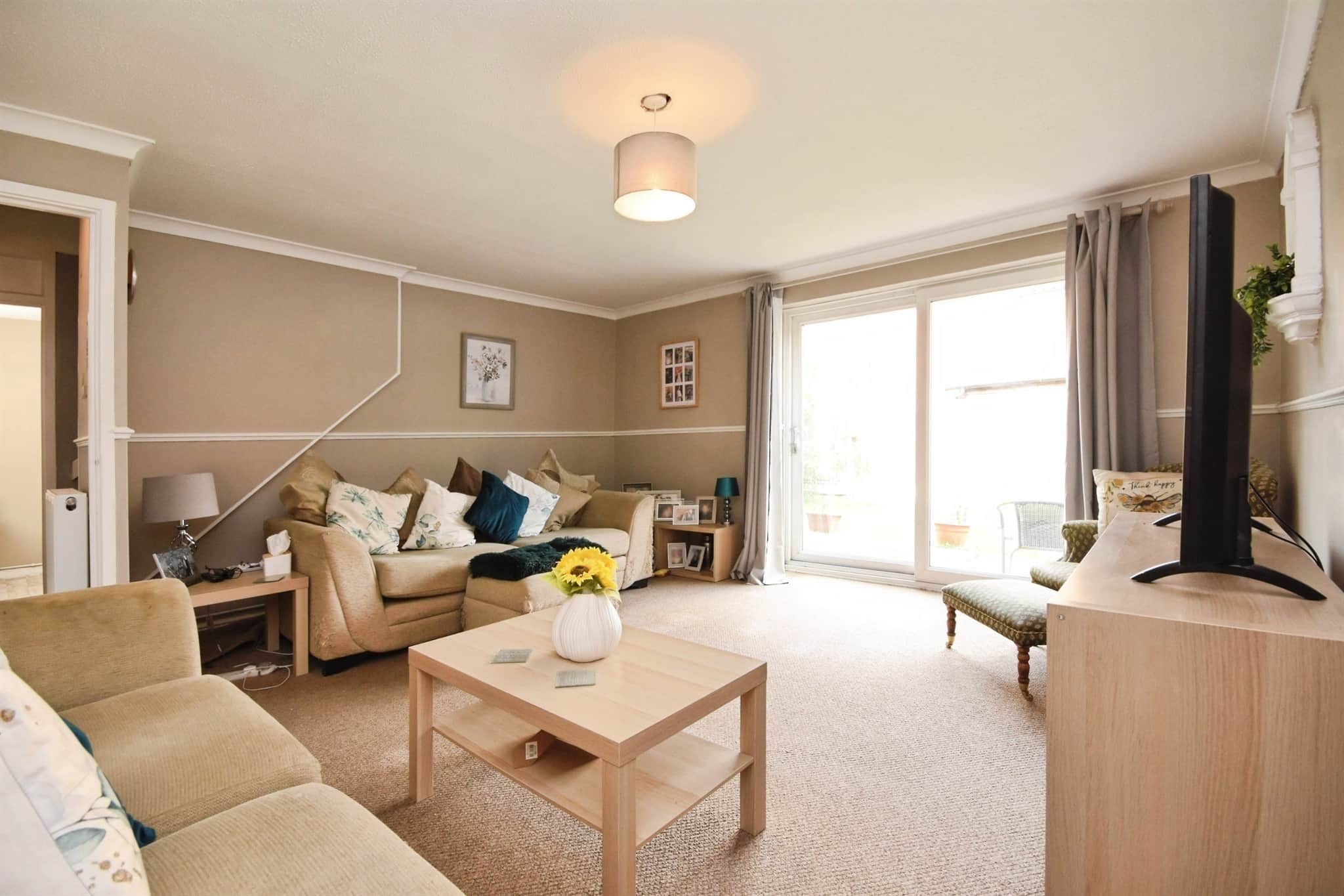 Property at Hartford End, Basildon