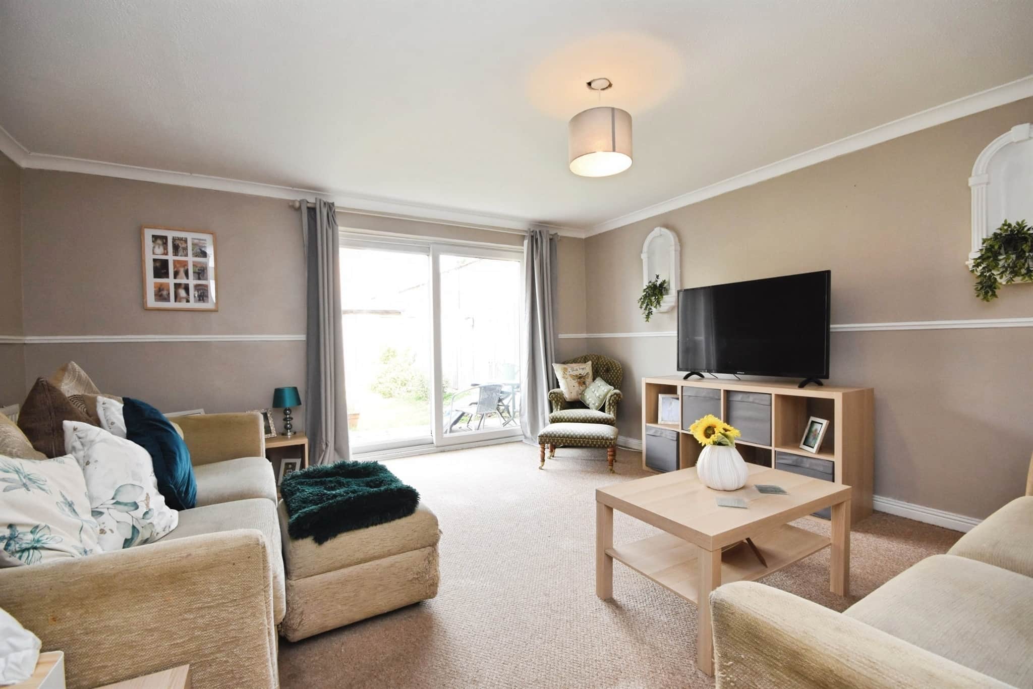 Property at Hartford End, Basildon