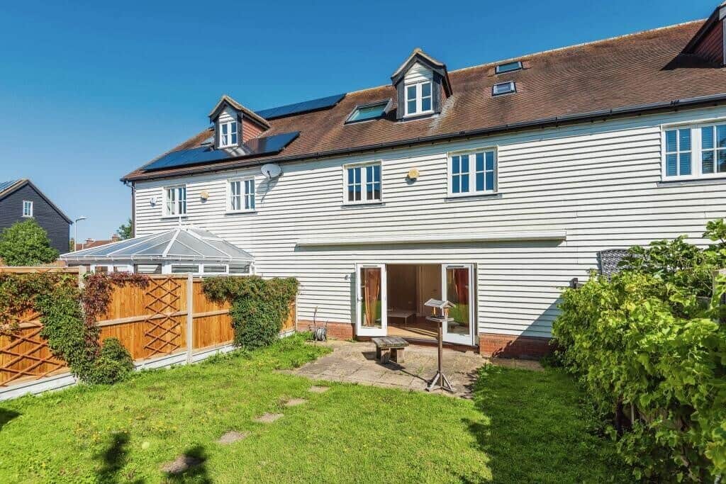 Property at Gardners Close, Ash, Canterbury
