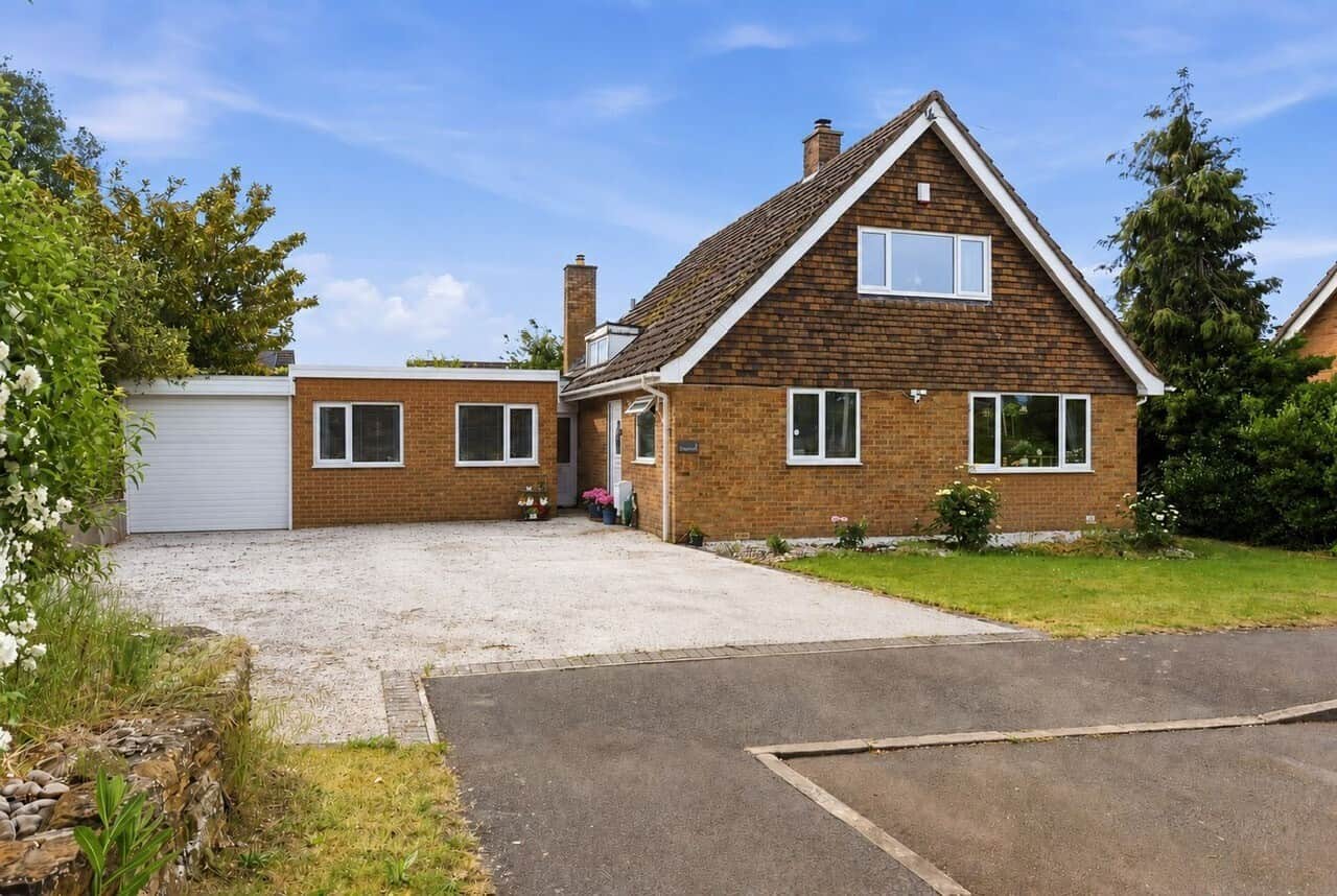 Property at Chestnut Avenue, Wootton, Northampton