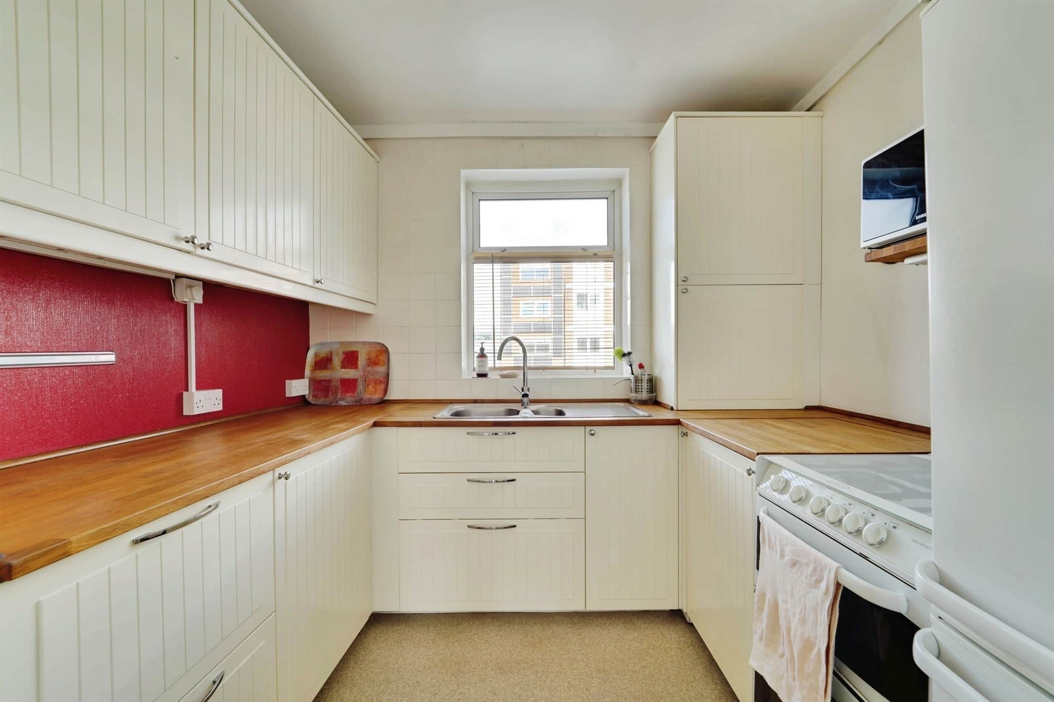 Property at Queensway, Bletchley, Milton Keynes
