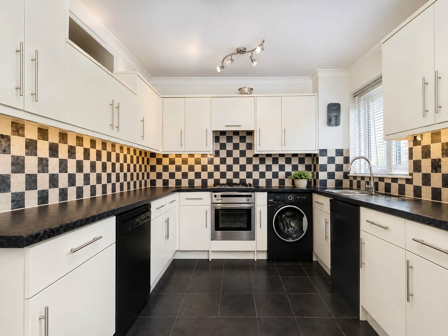 Property at Staverton Way, Bristol