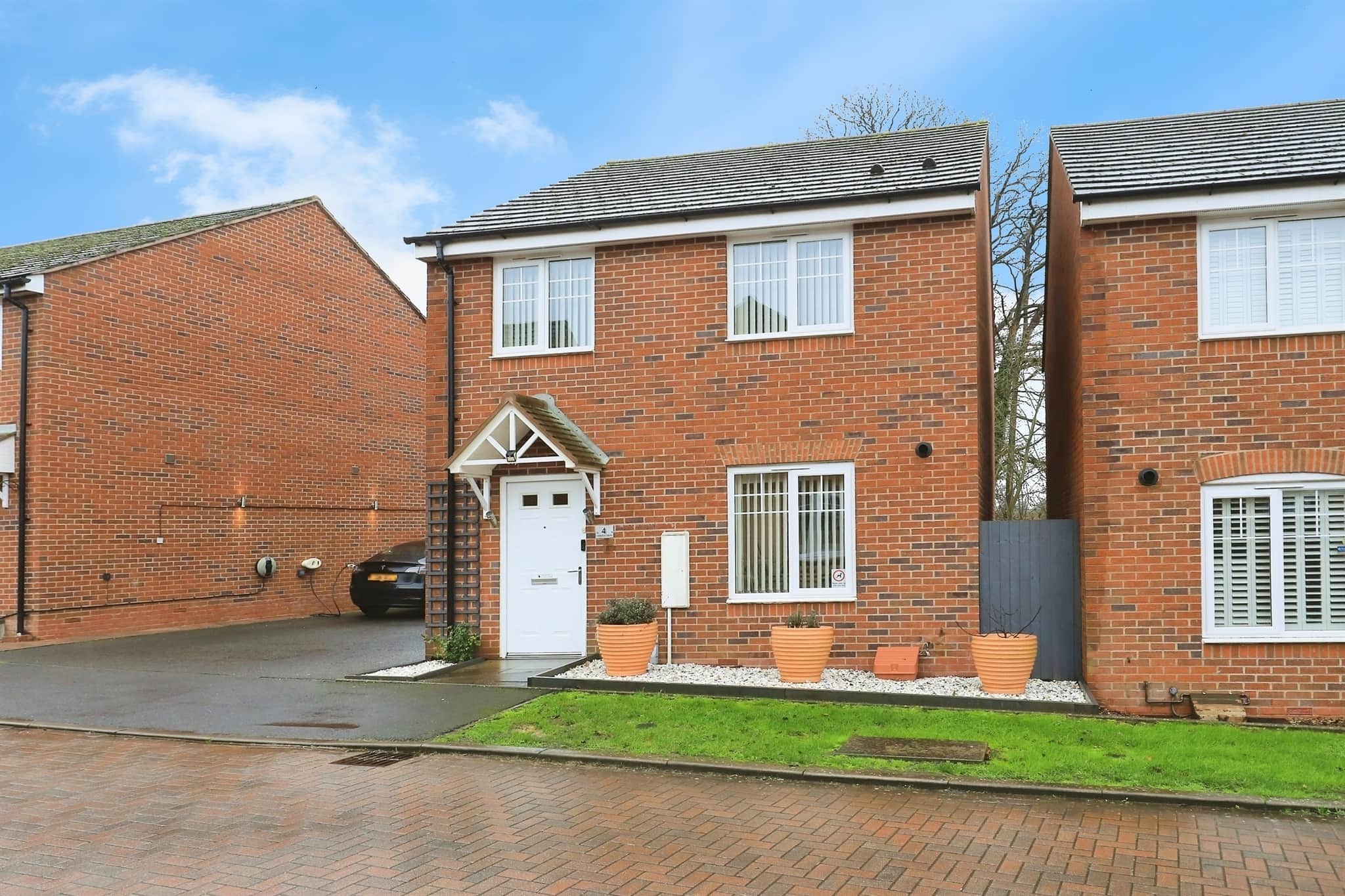Property at Lawrence Grove, Kidderminster