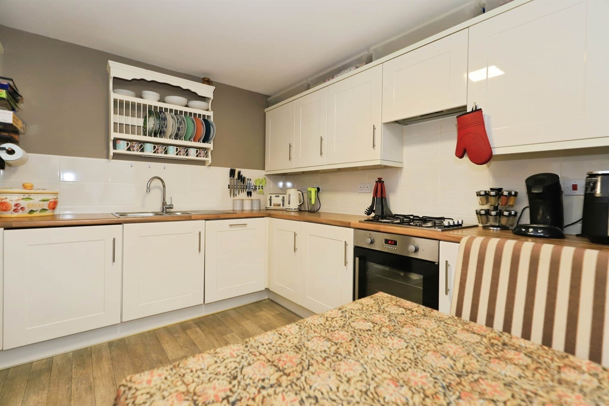 Property at Lawrence Grove, Kidderminster